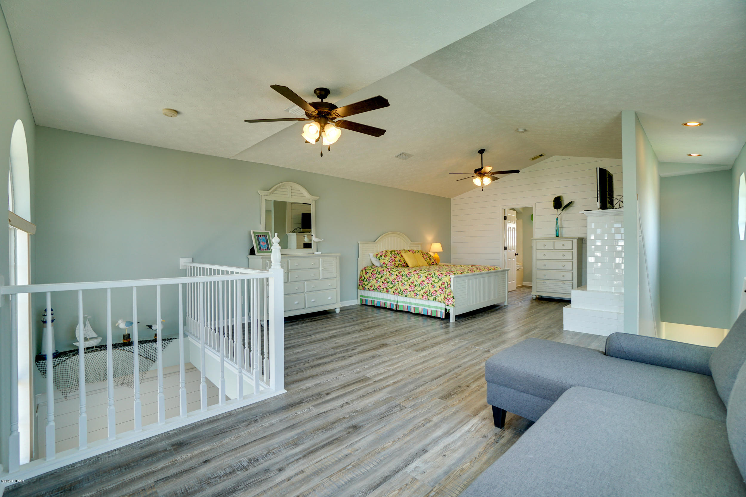 The Palms - Residential