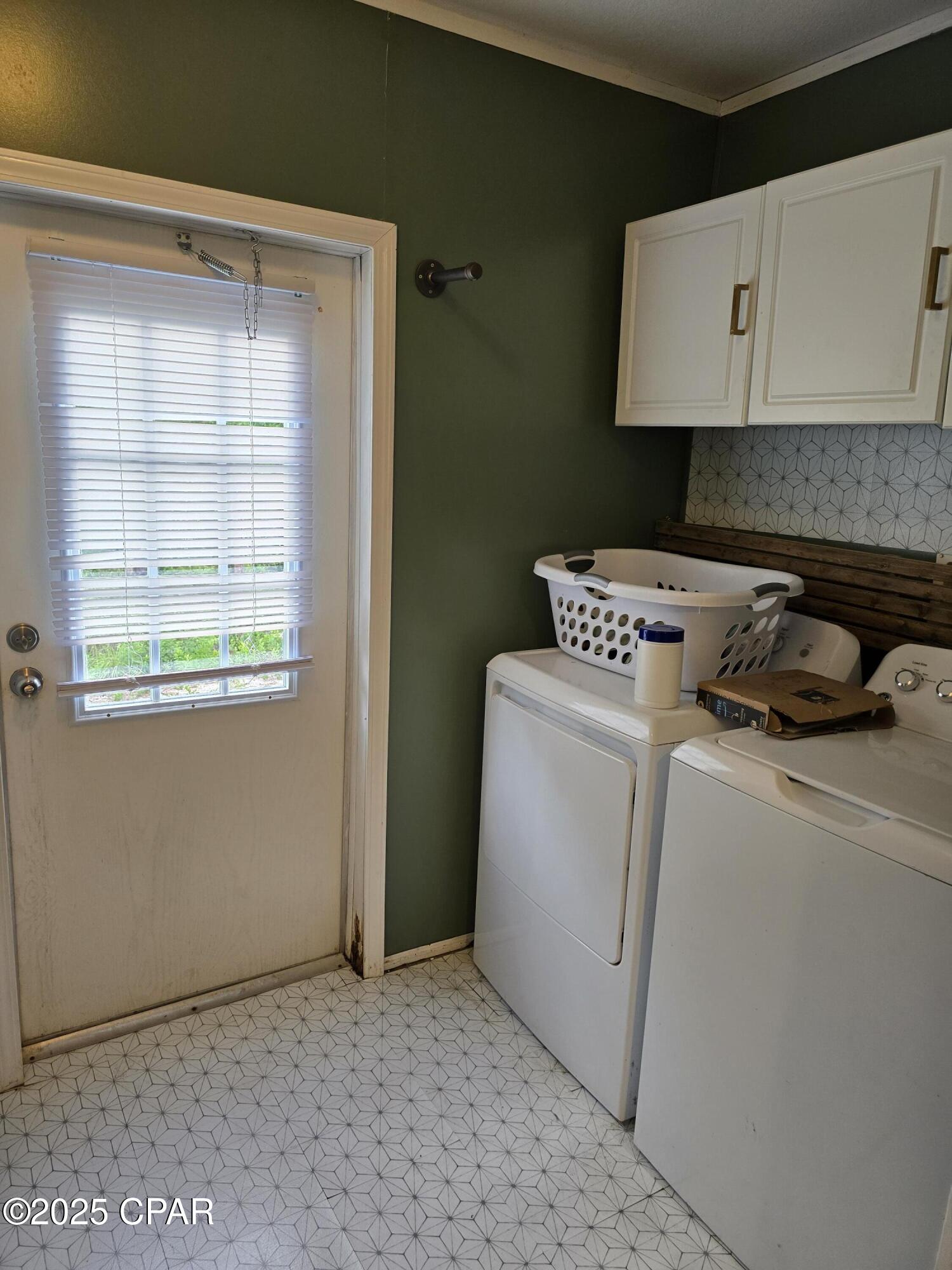 Lake Mckenzie Homes - Residential