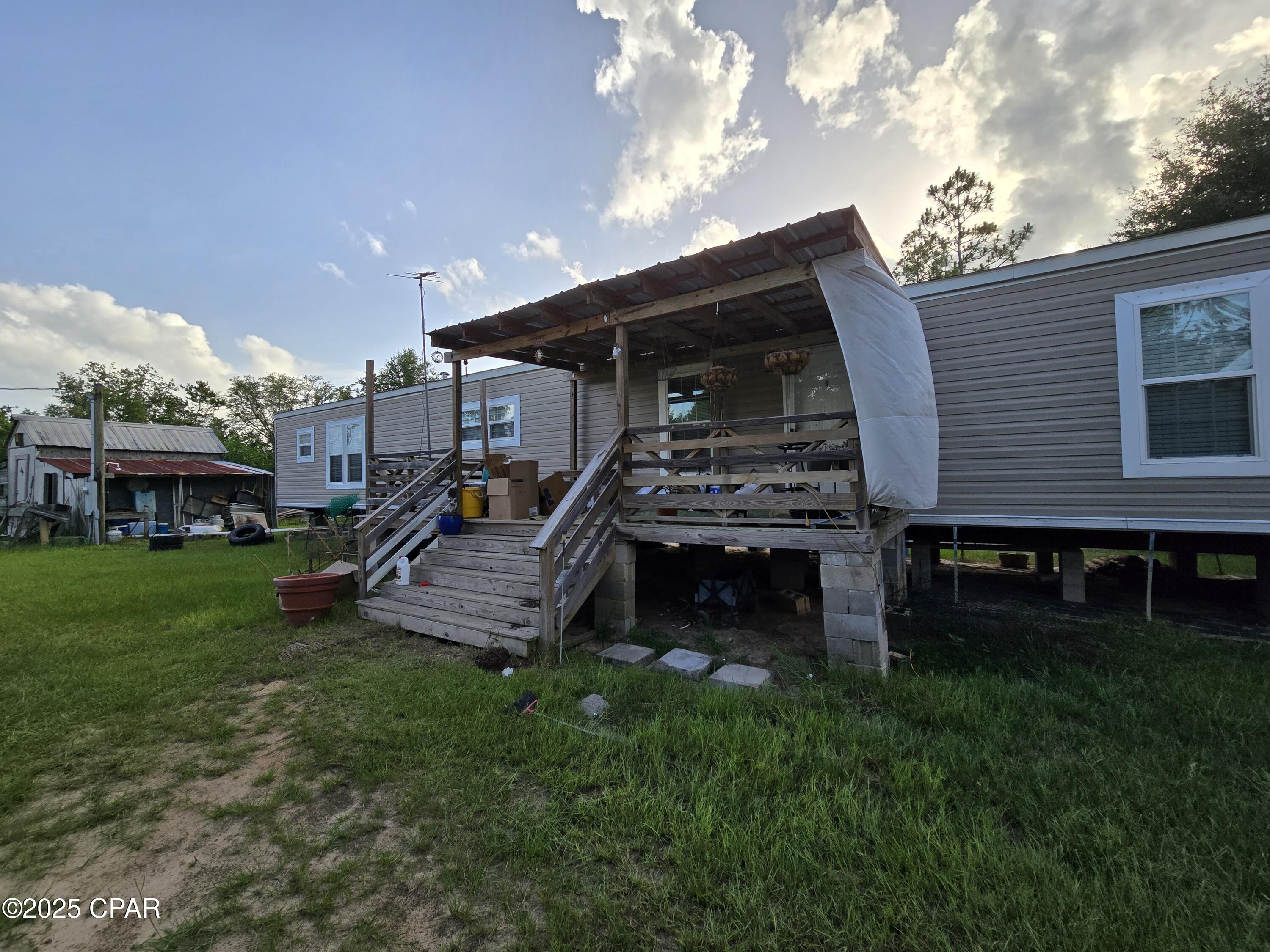 Lake Mckenzie Homes - Residential