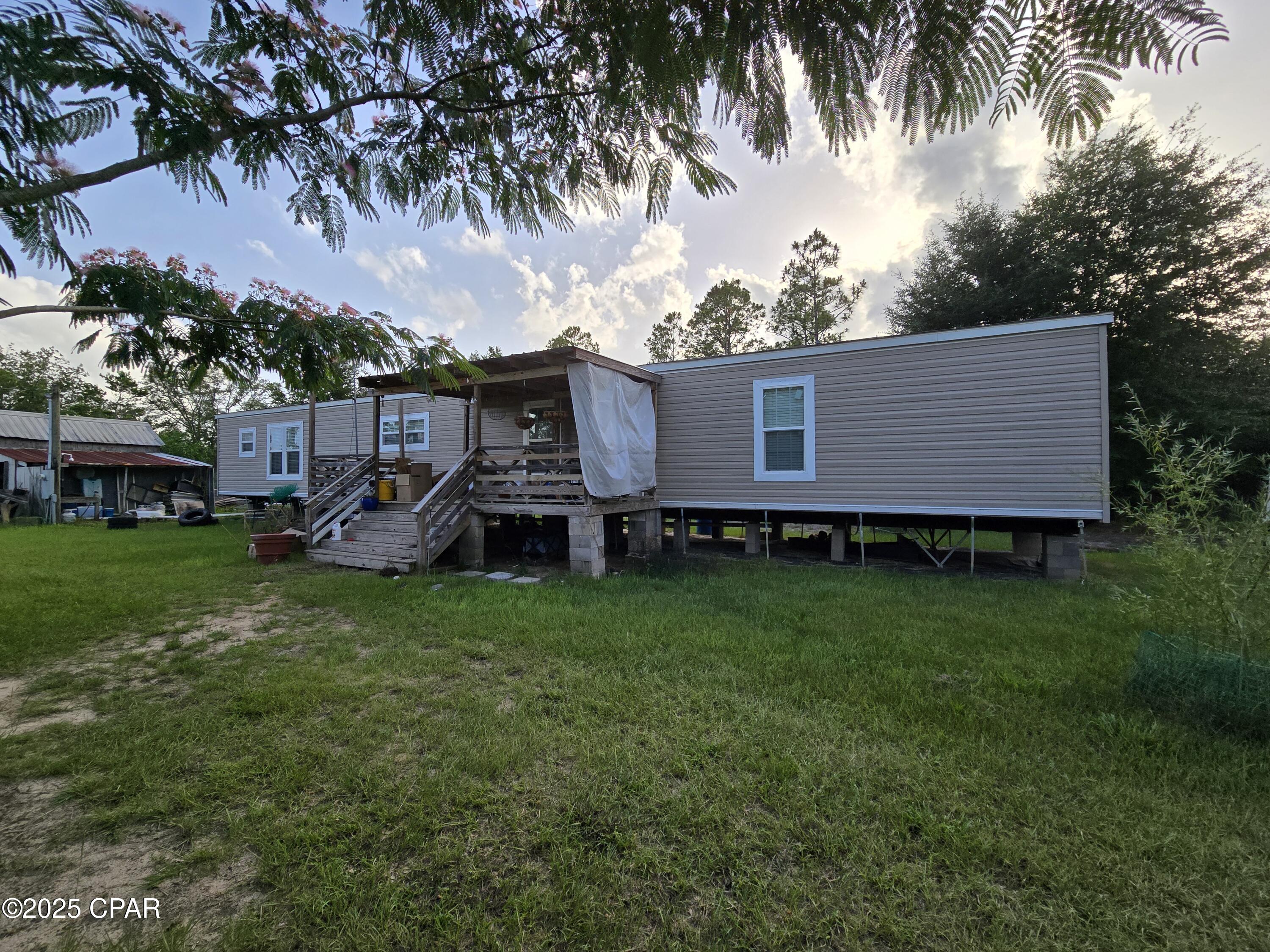 Lake Mckenzie Homes - Residential