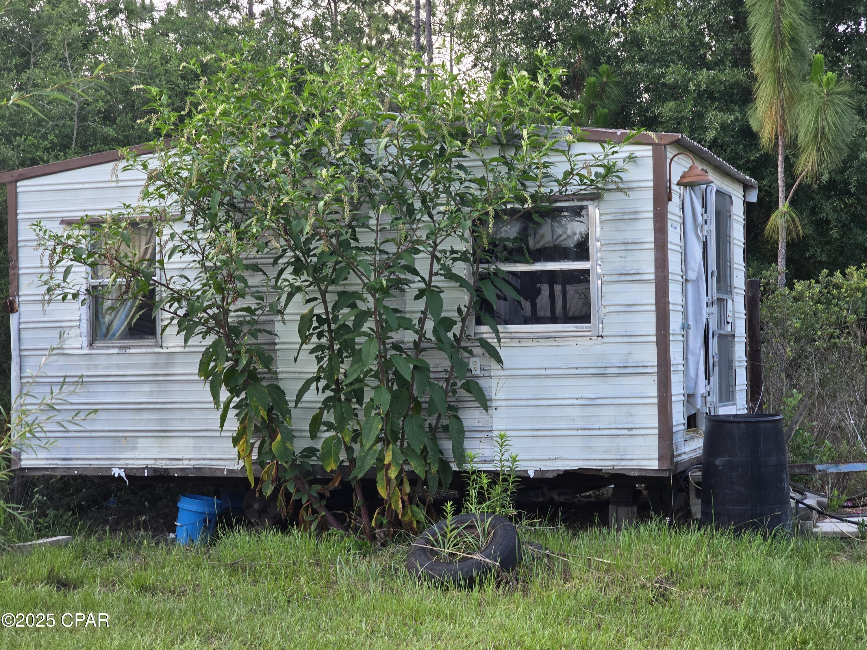 Lake Mckenzie Homes - Residential