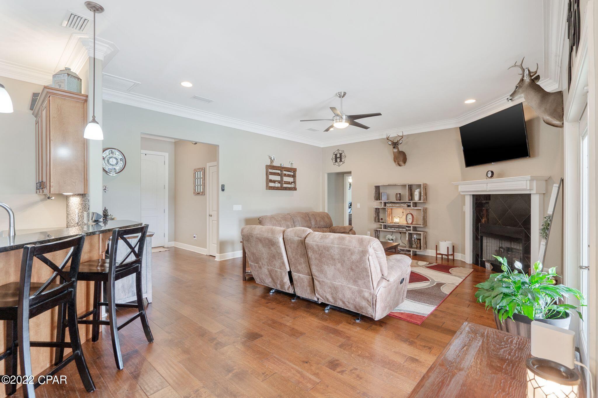 White Oaks - Residential