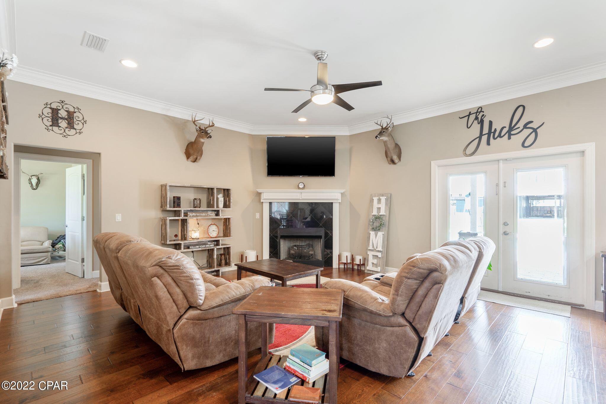 White Oaks - Residential