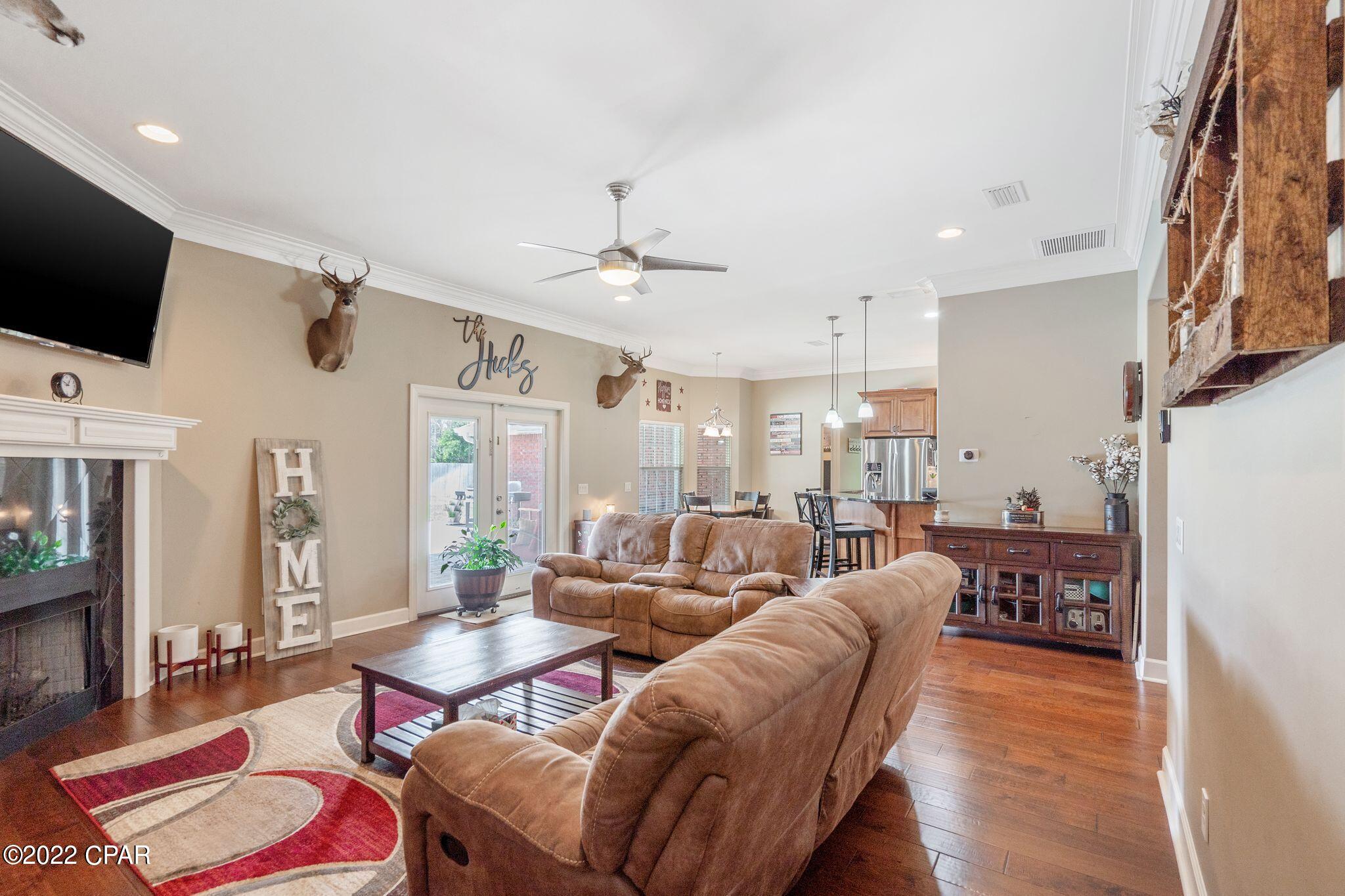 White Oaks - Residential