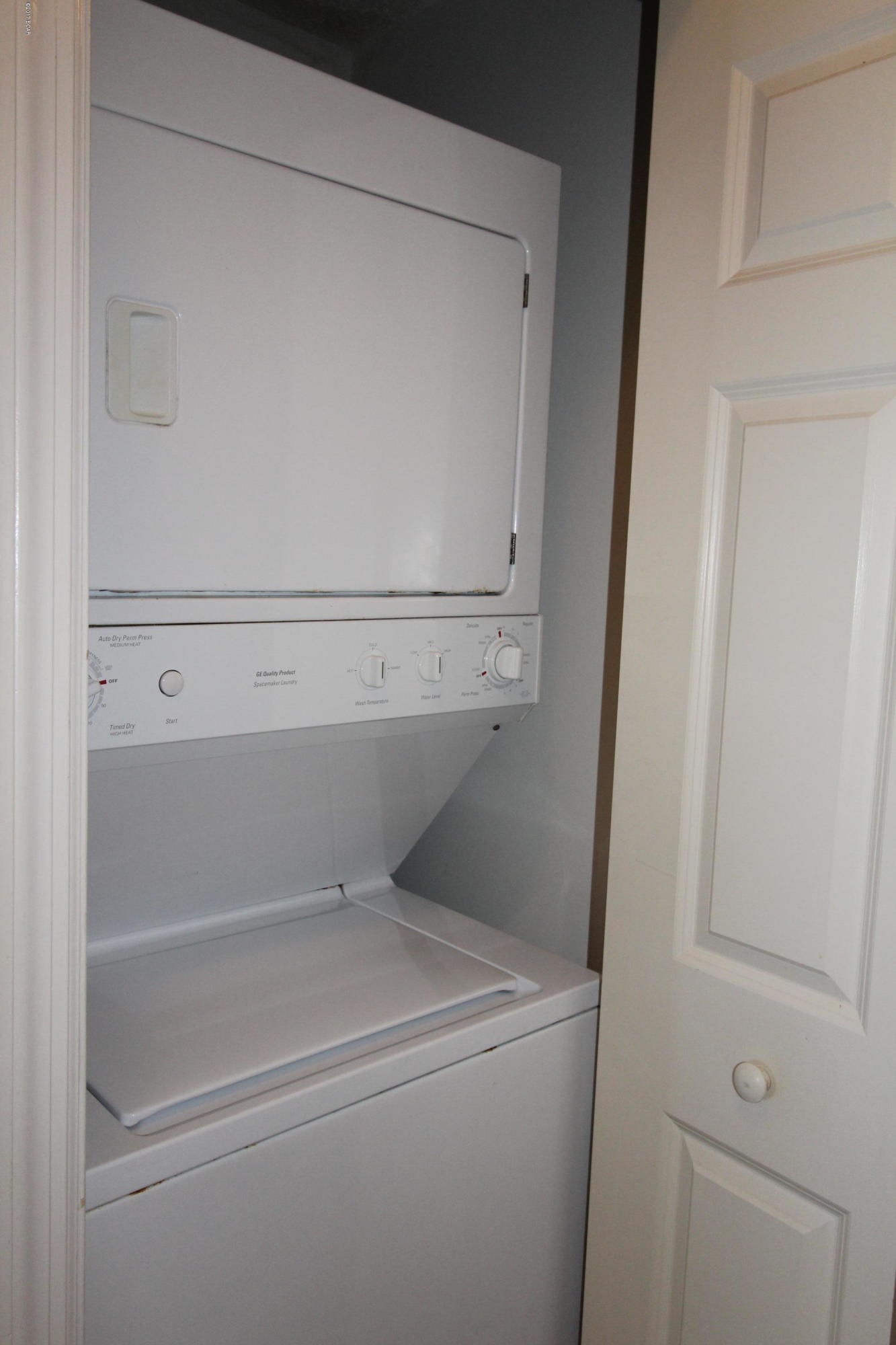 Majestic Beach Tower I - Residential