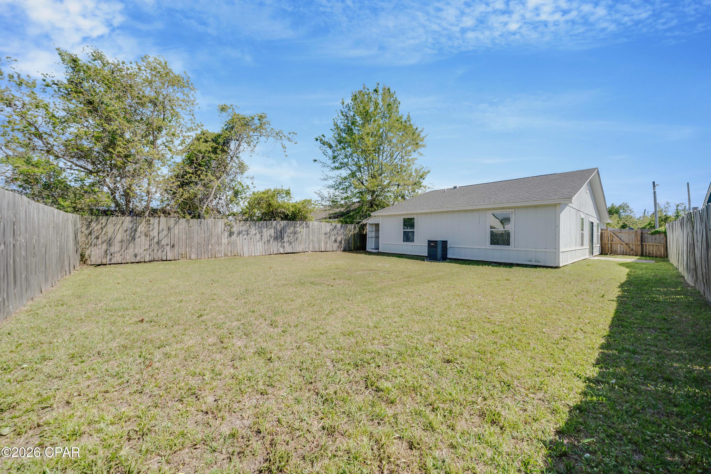 [No Recorded Subdiv] - Residential Lease