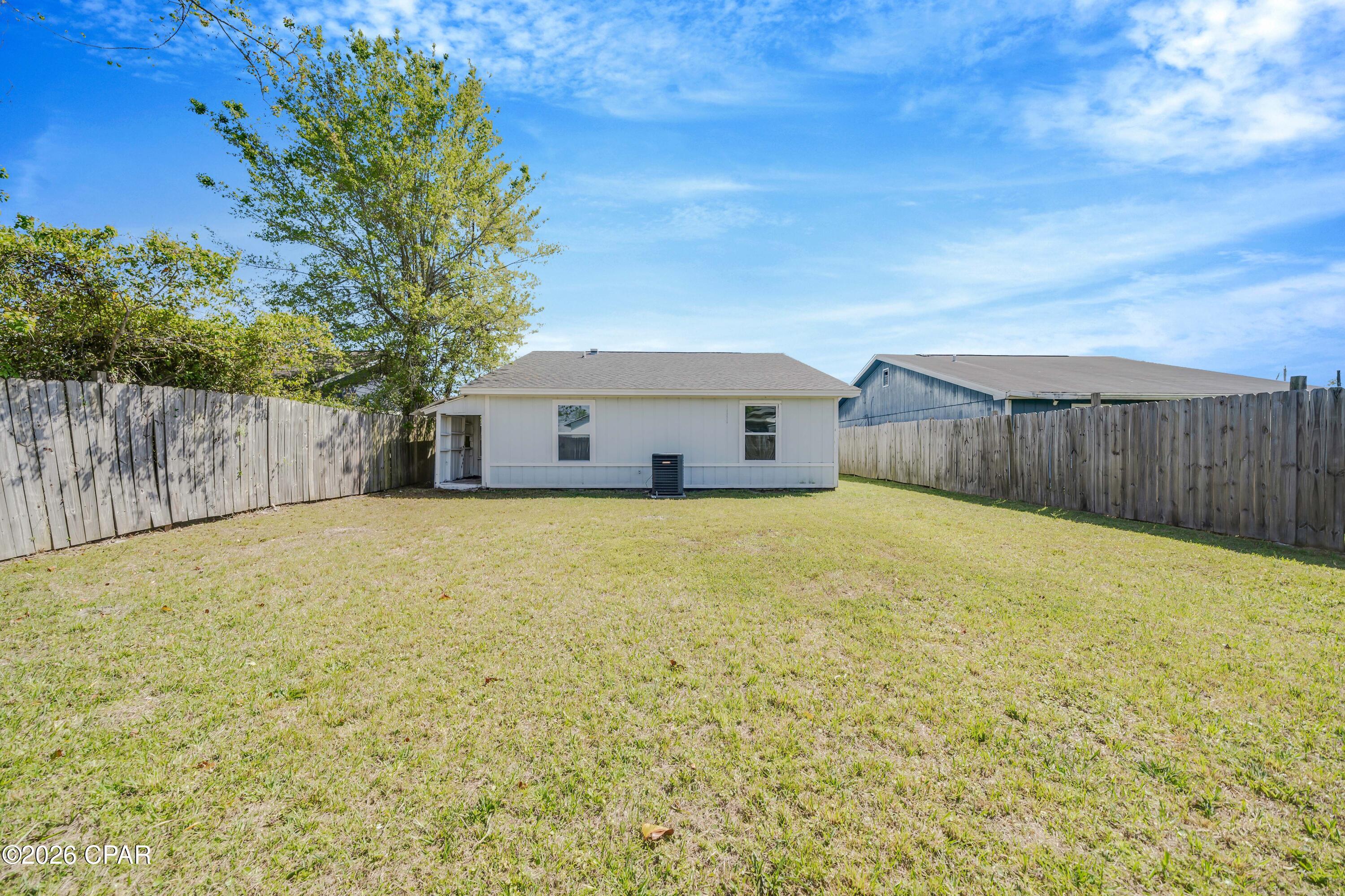 [No Recorded Subdiv] - Residential Lease