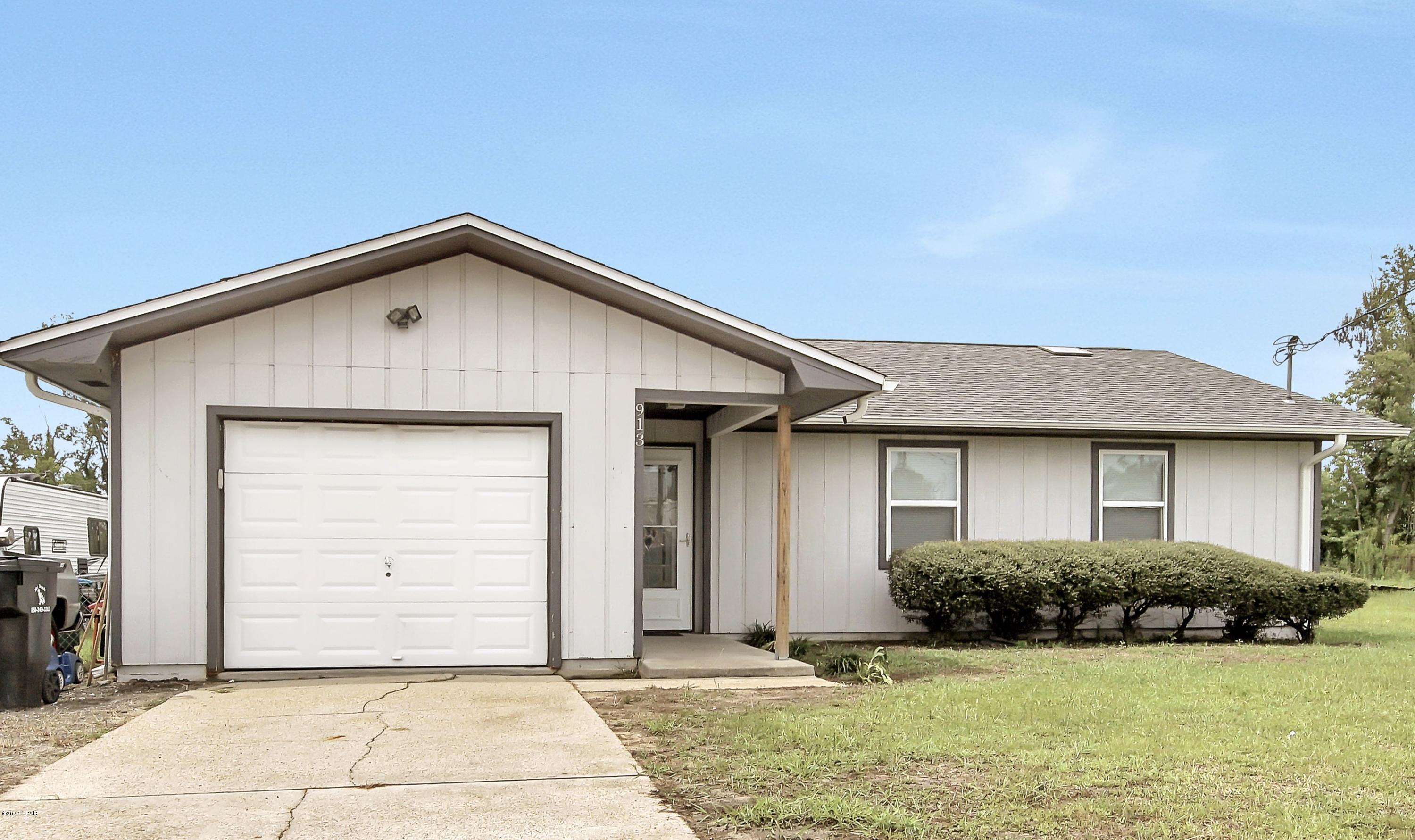 Towne & Country Lake Estates - Residential