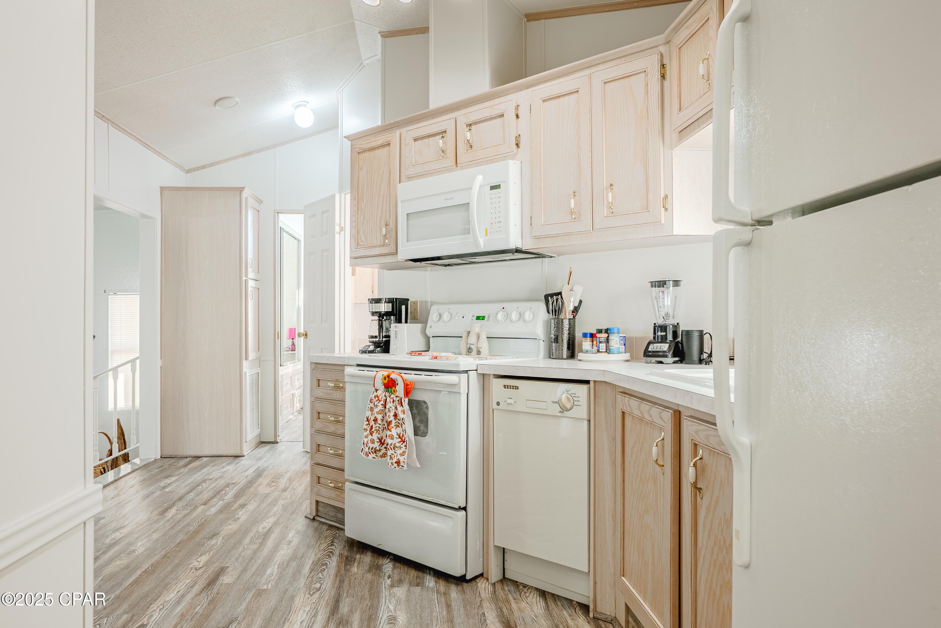 Emerald Pointe Resort - Residential