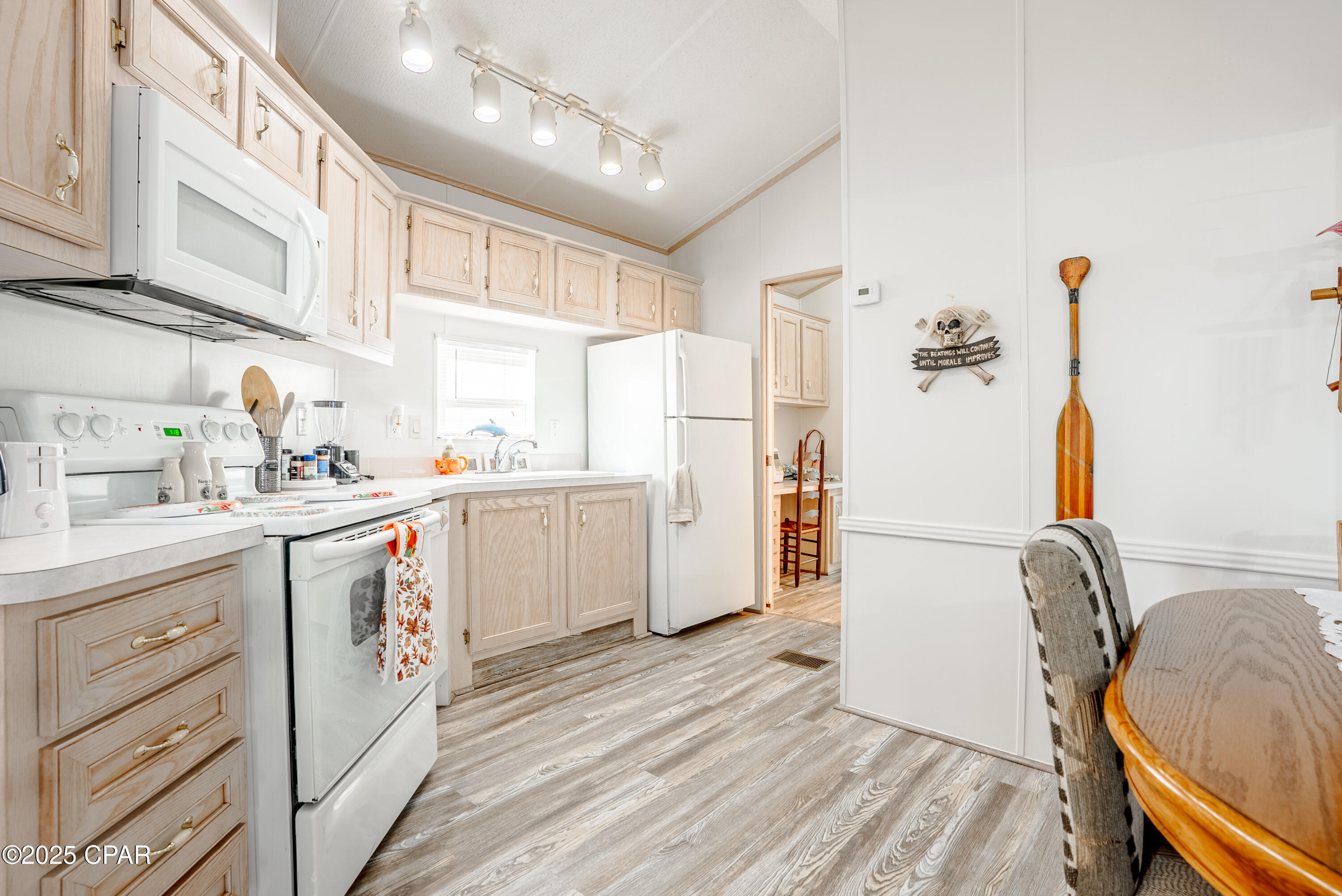 Emerald Pointe Resort - Residential