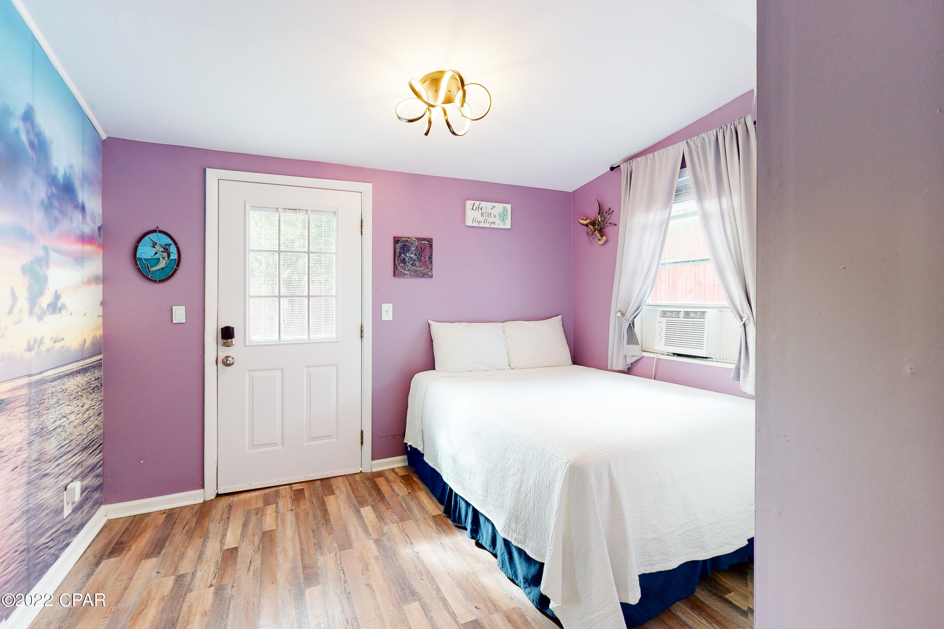 Laguna Beach Estates 9th Add - Residential