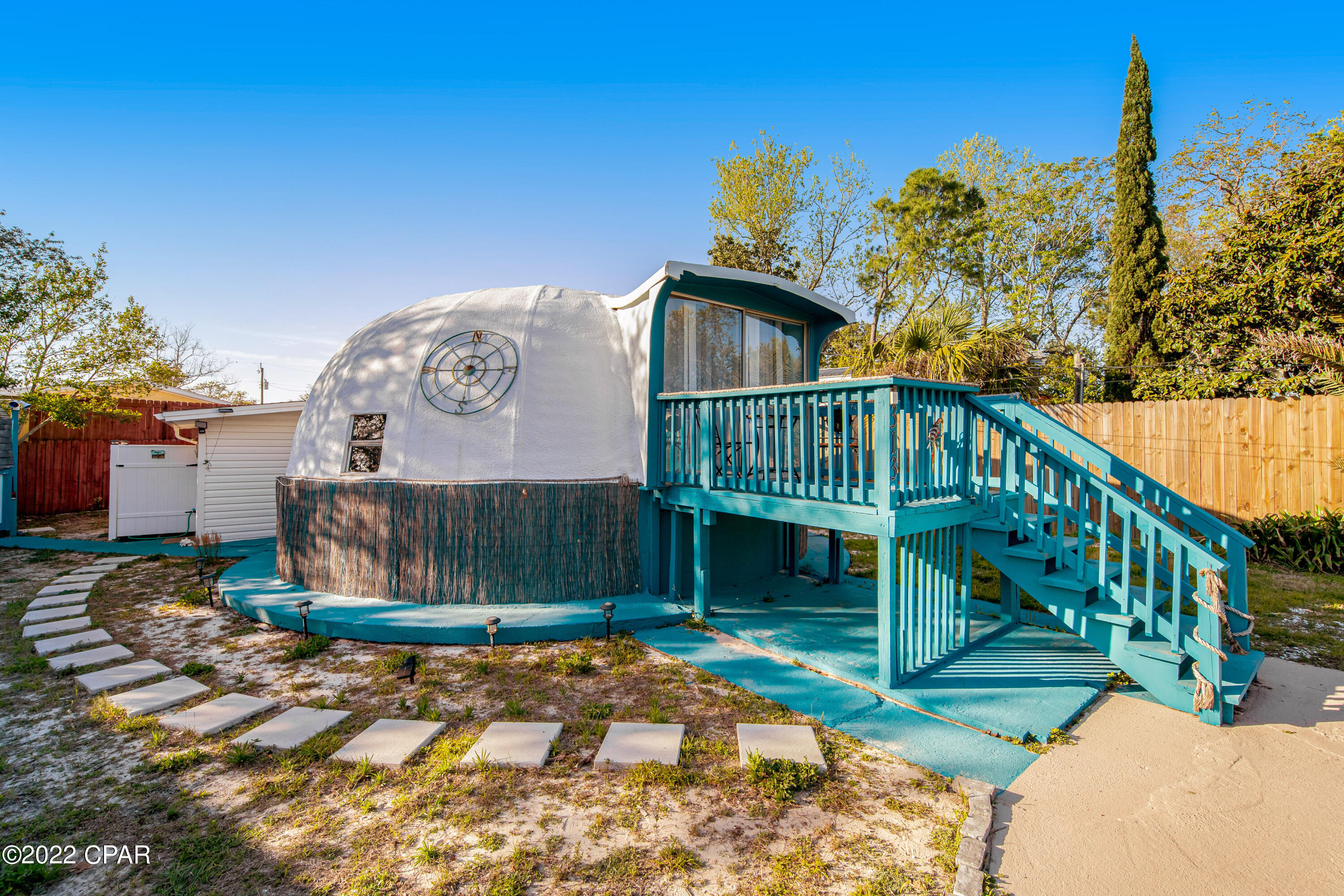 Laguna Beach Estates 9th Add - Residential