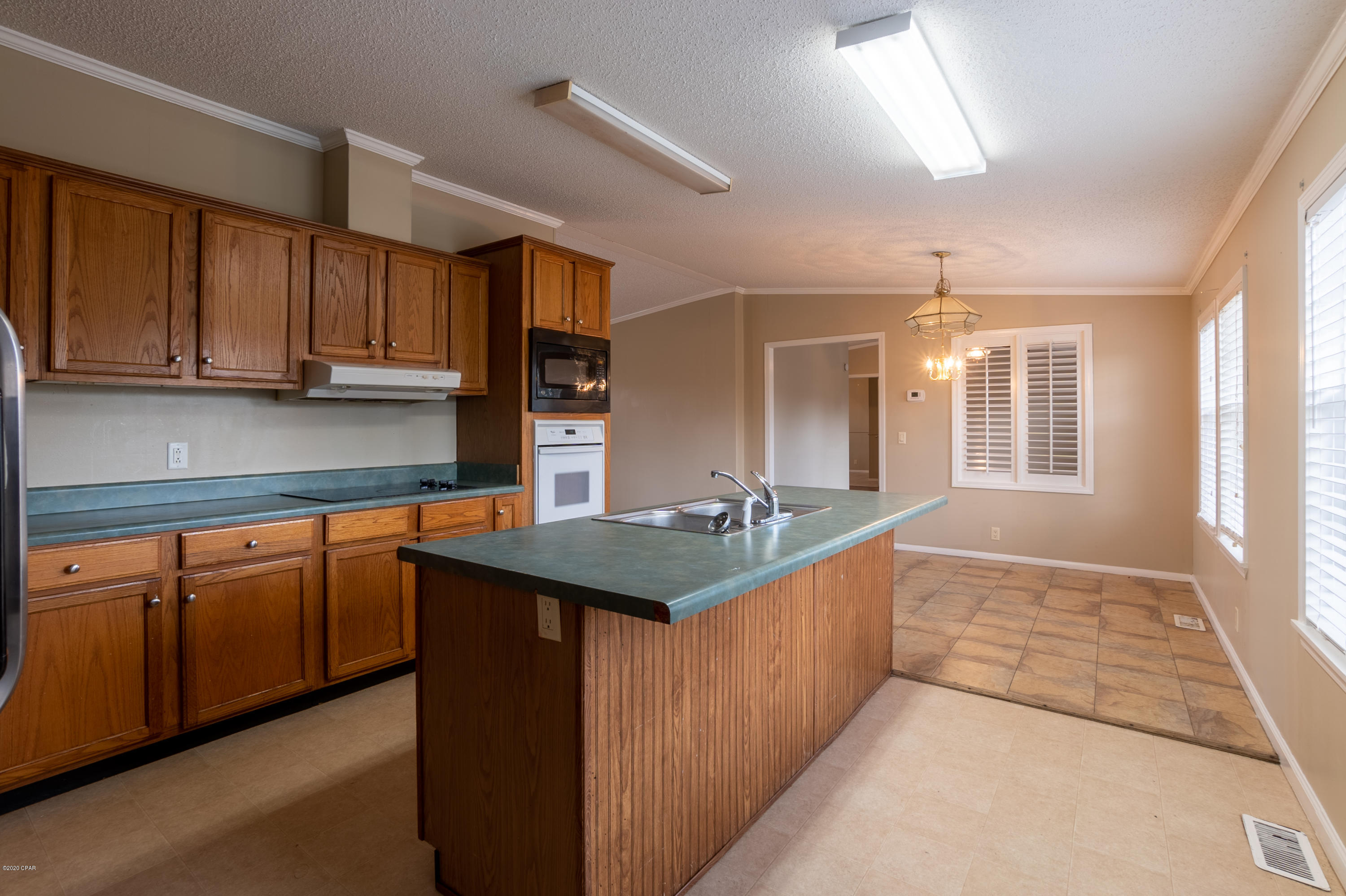 Creek Hollow Estates Unit 3 - Residential