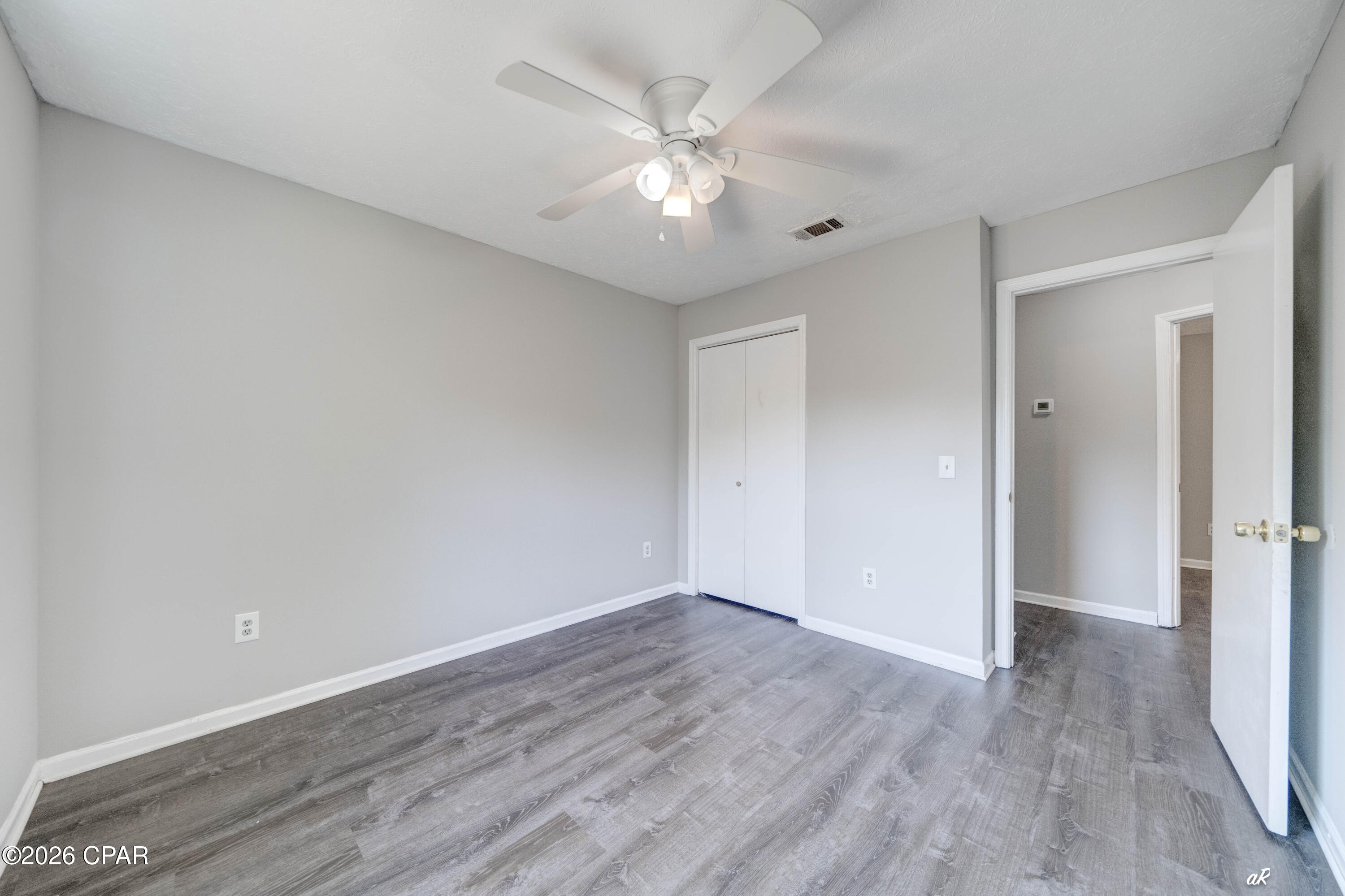 [No Recorded Subdiv] - Residential Lease