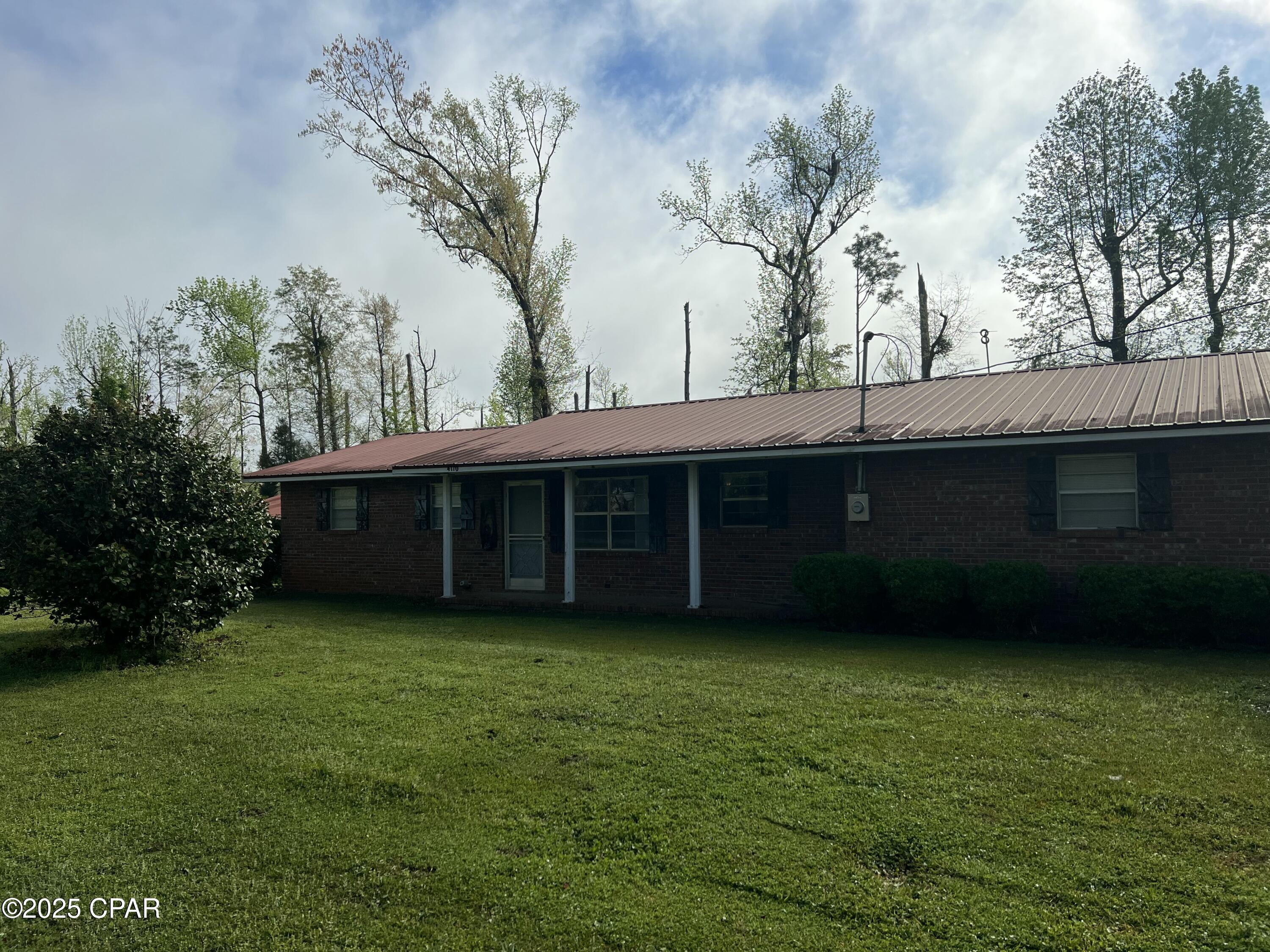 Sneads, Florida 32460, United States, 3 Bedrooms Bedrooms, ,2 BathroomsBathrooms,Residential,Active,99668