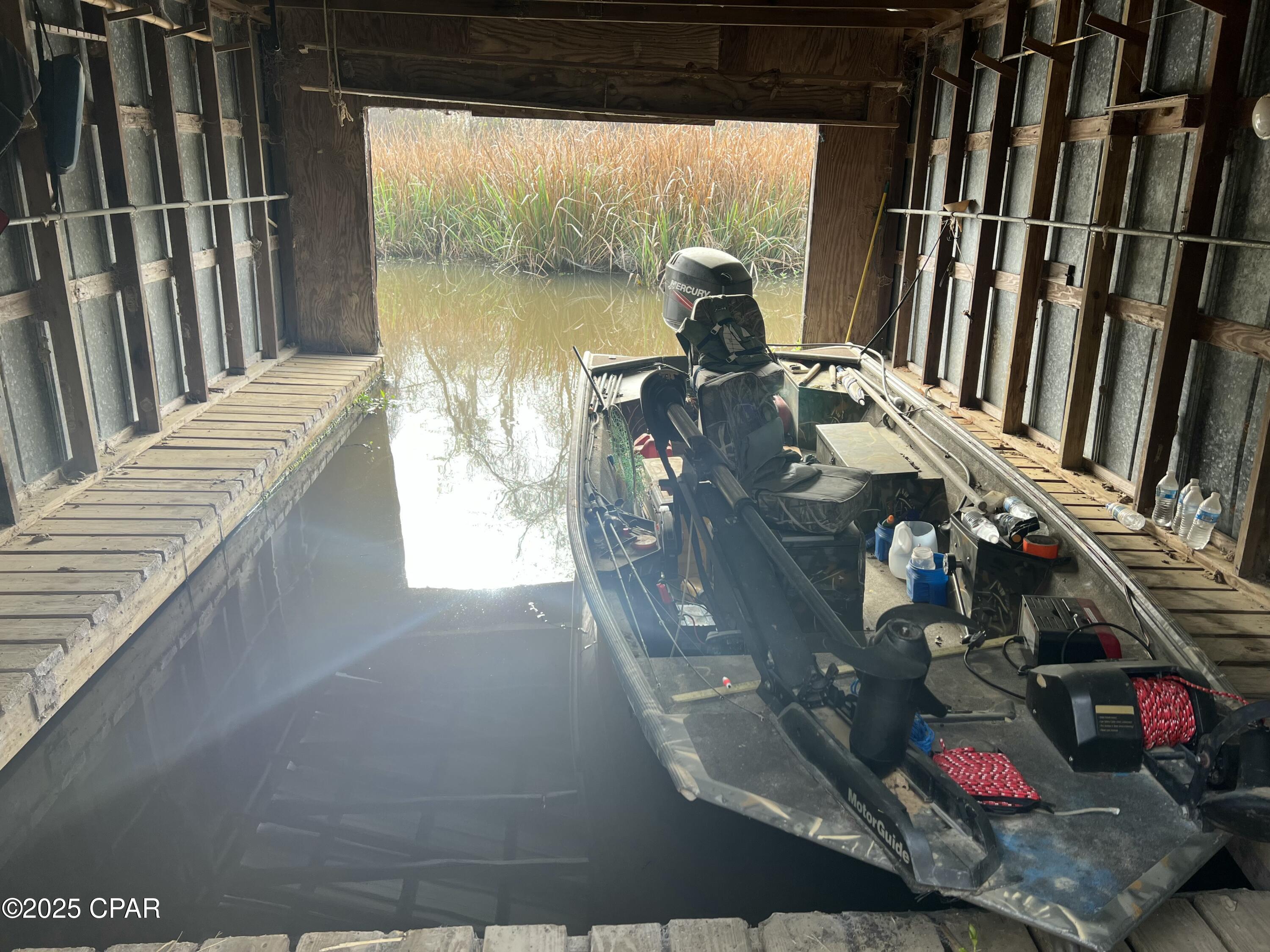 Sneads, Florida 32460, United States, 3 Bedrooms Bedrooms, ,2 BathroomsBathrooms,Residential,Active,99668