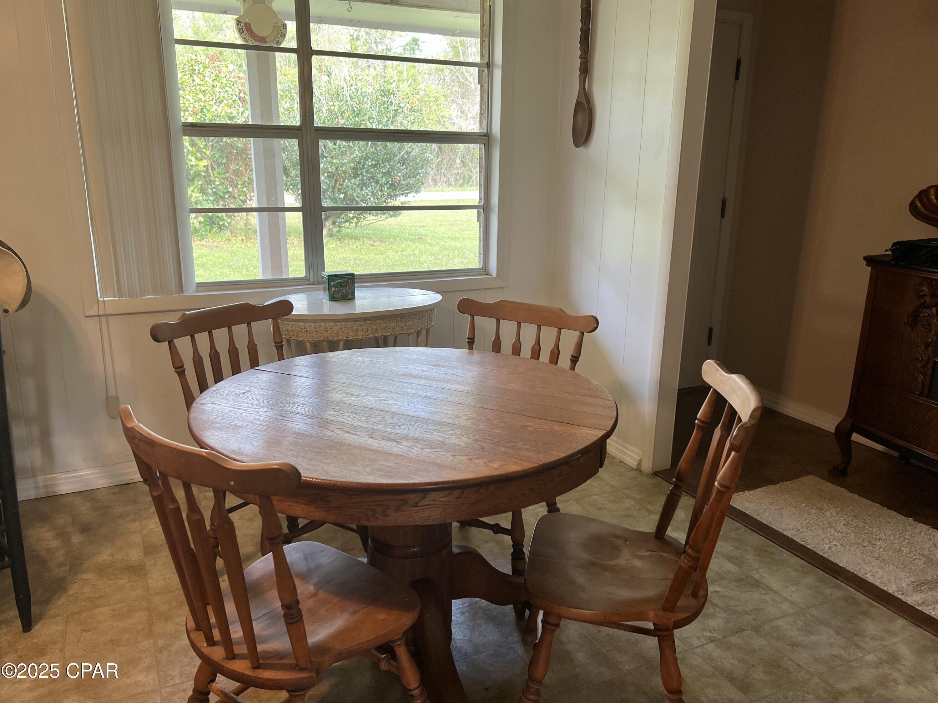 Sneads, Florida 32460, United States, 3 Bedrooms Bedrooms, ,2 BathroomsBathrooms,Residential,Active,99668