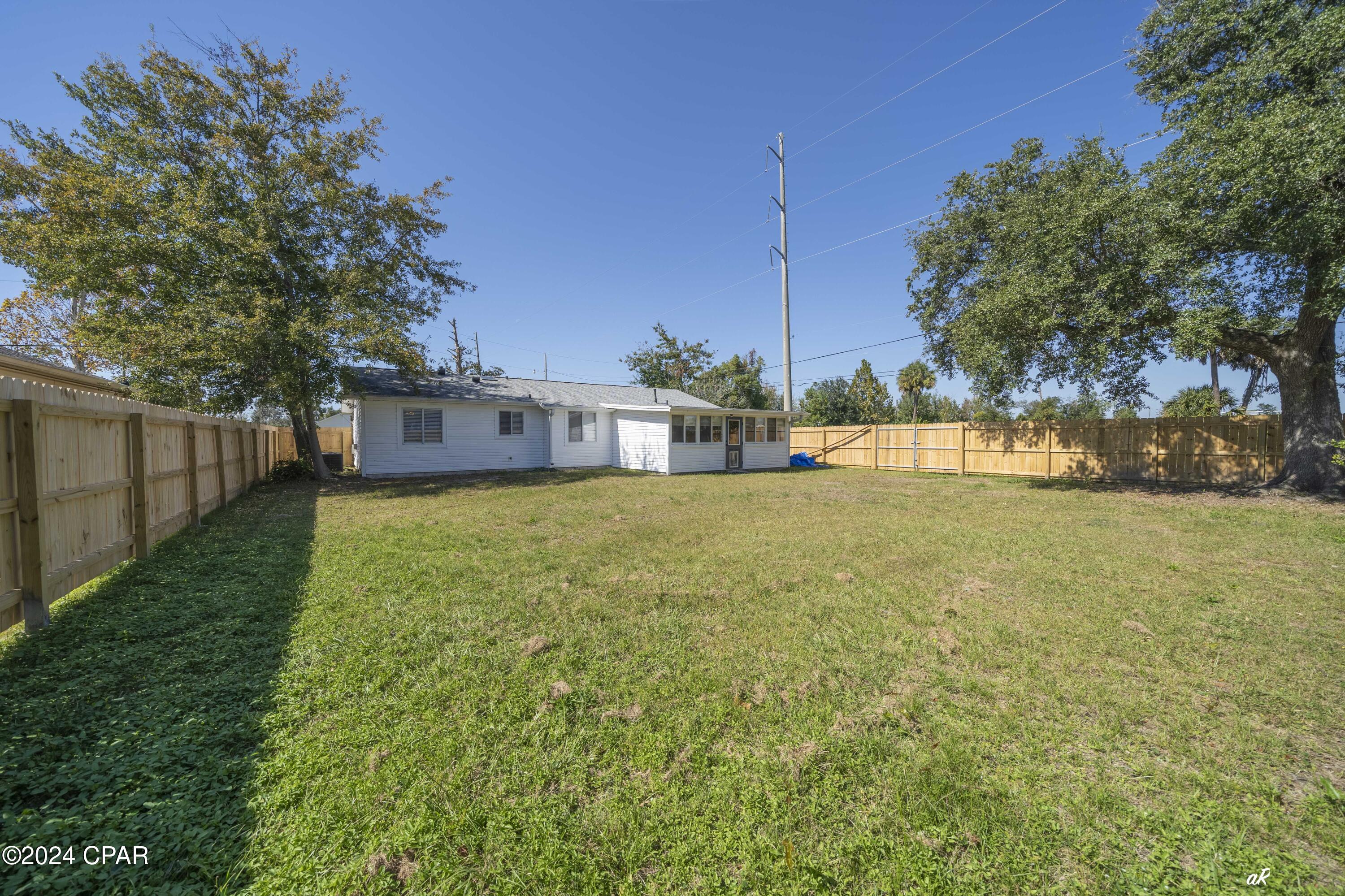 [No Recorded Subdiv] - Residential Lease