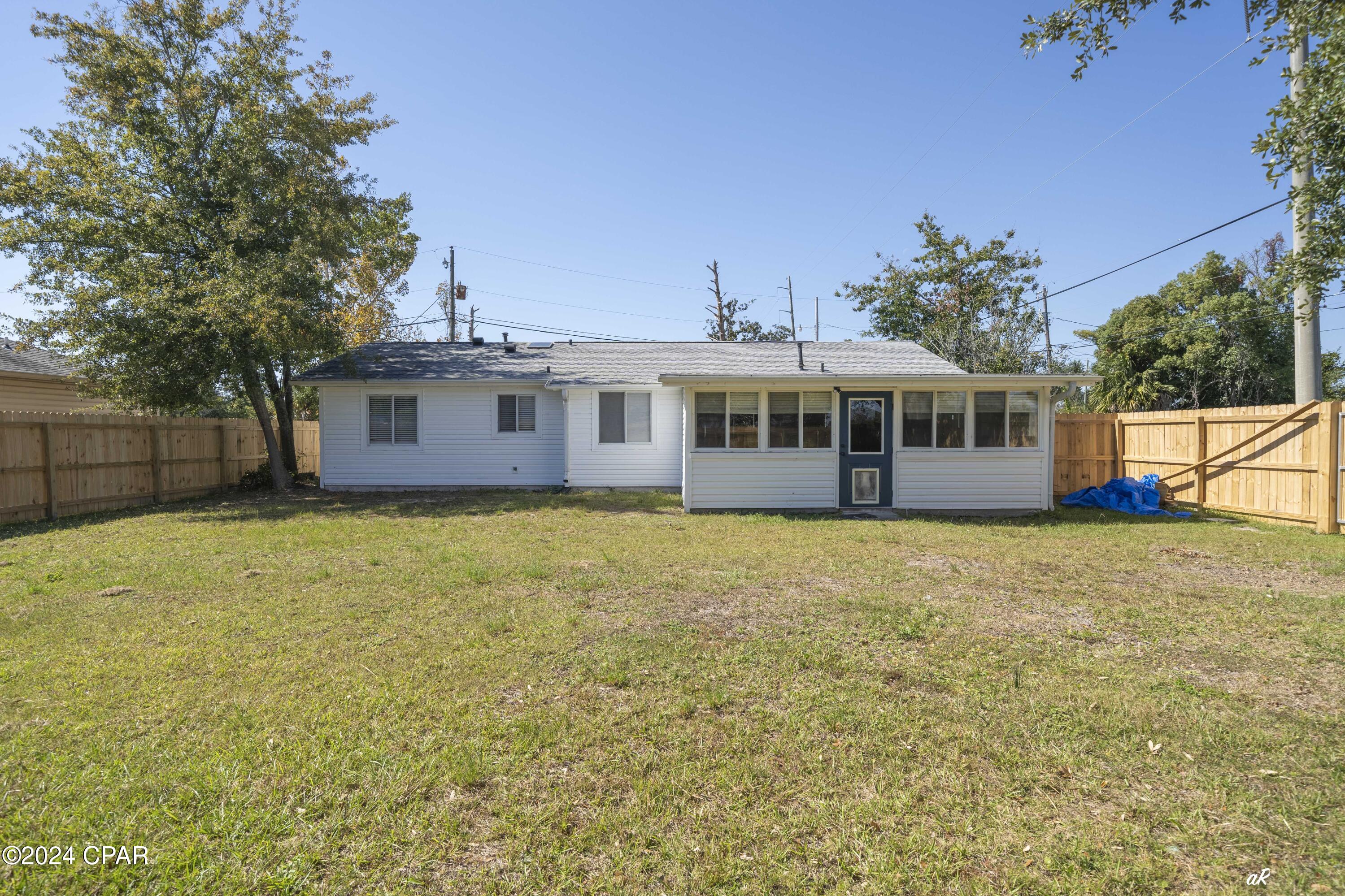 [No Recorded Subdiv] - Residential Lease