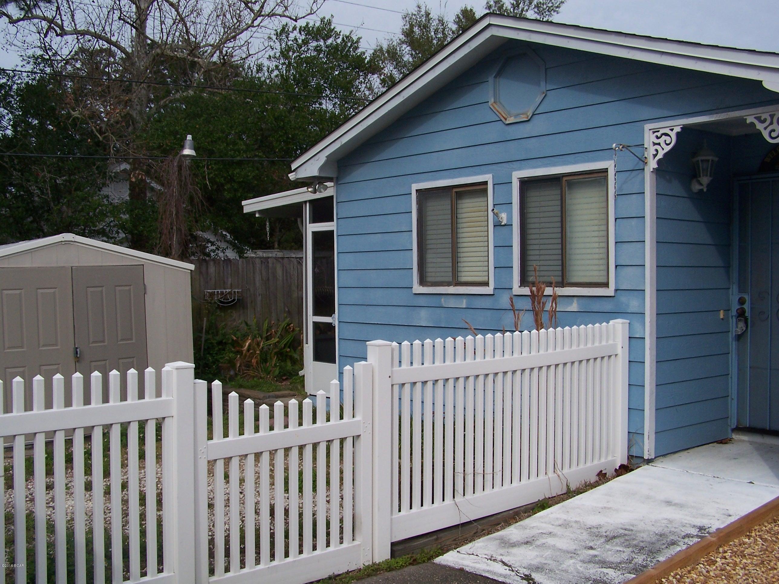 [No Recorded Subdiv] - Residential