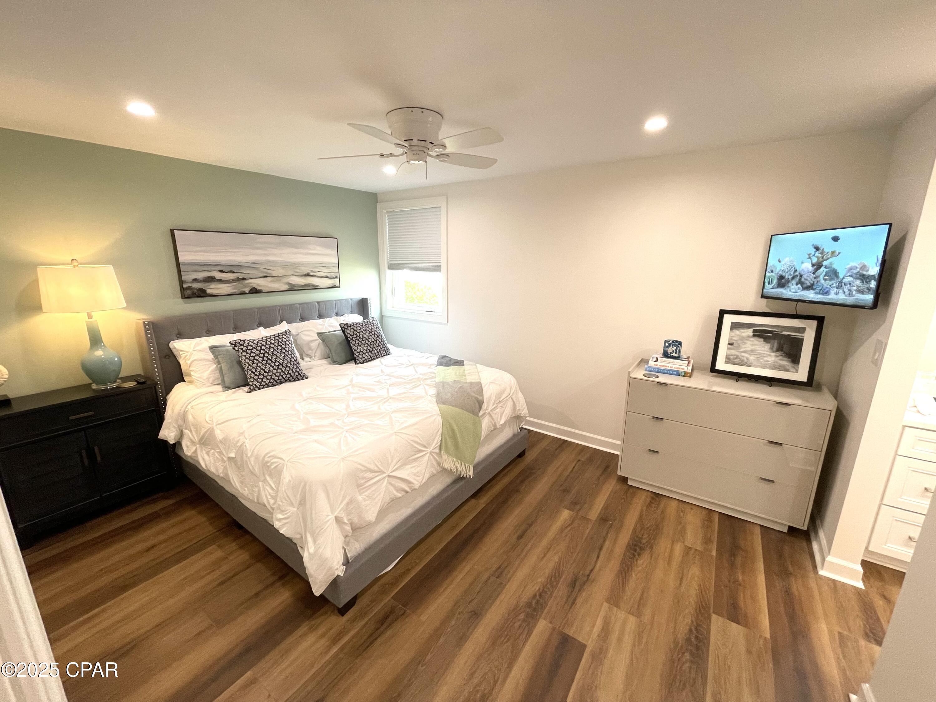 Bay Point Harbour Villas - Residential