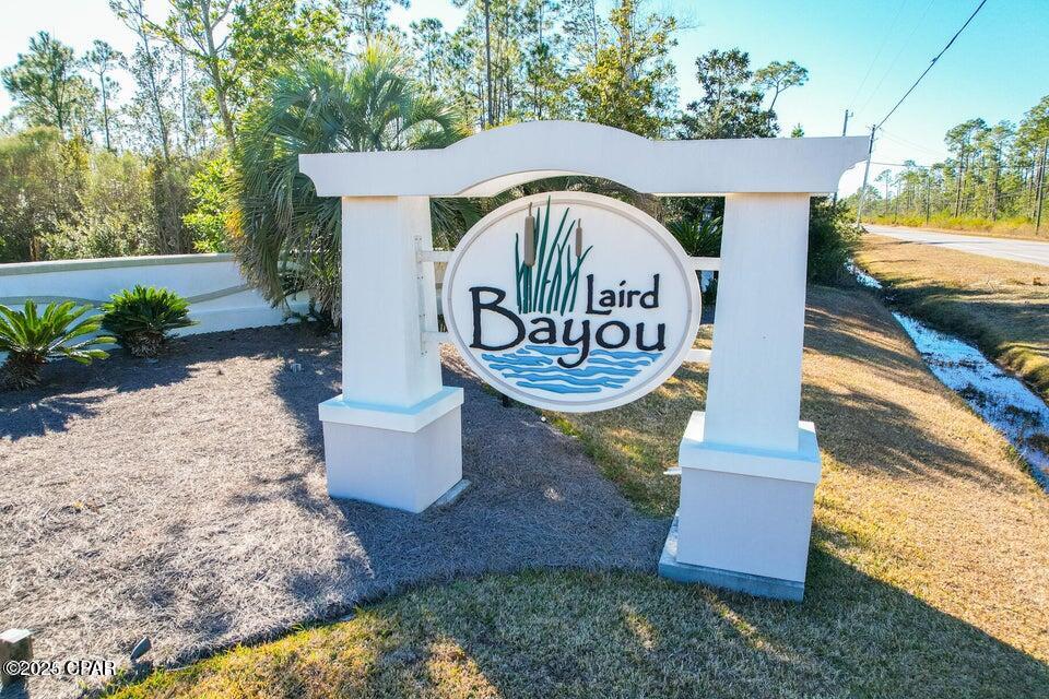 Laird Bayou - Land