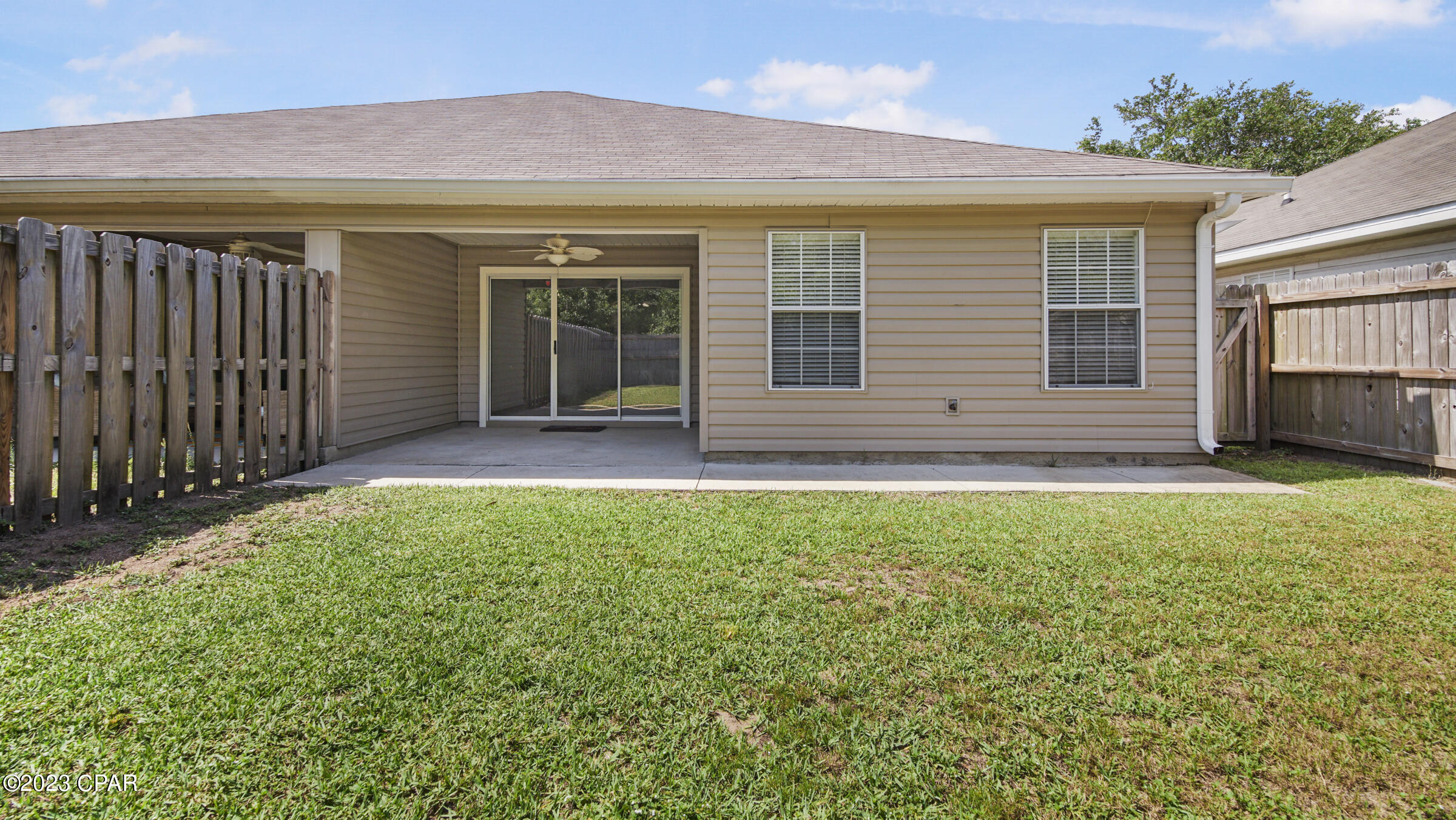 Summer Lace - Residential