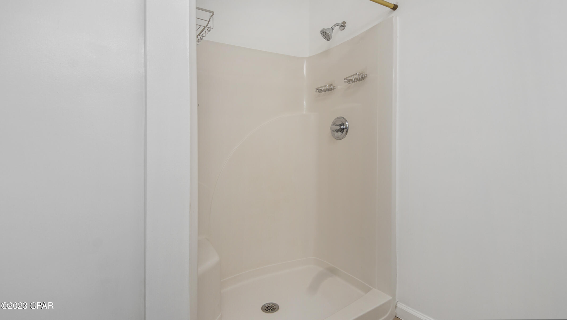 Summer Lace - Residential