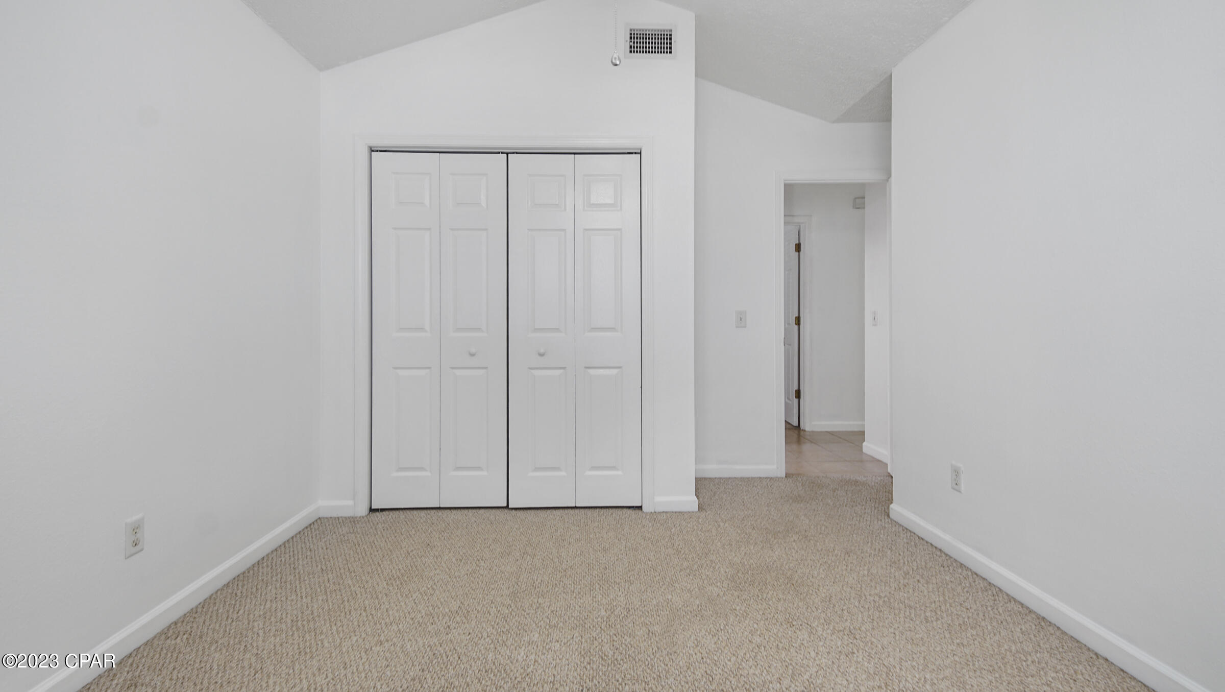 Summer Lace - Residential