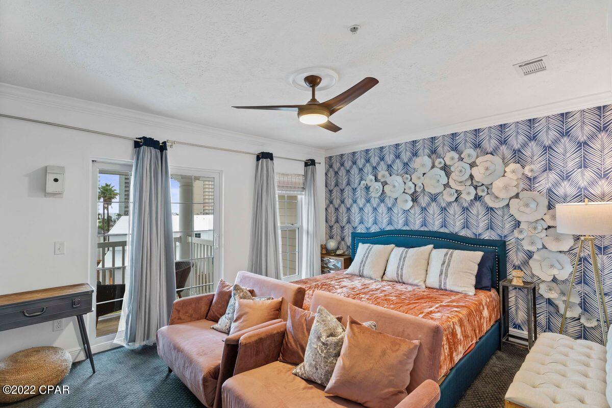 Long Beach 3rd - Residential