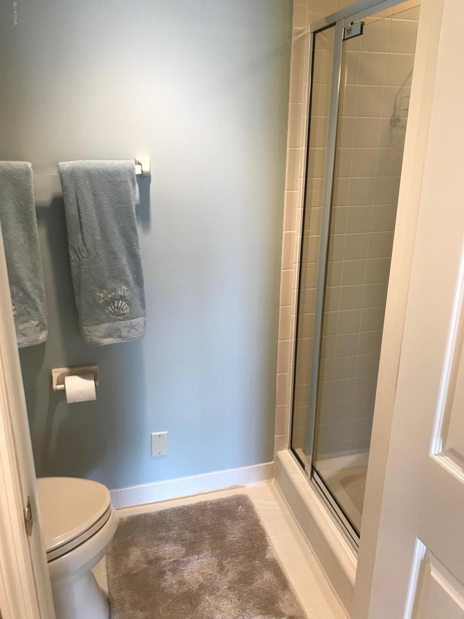 Summerwinds Condo - Residential