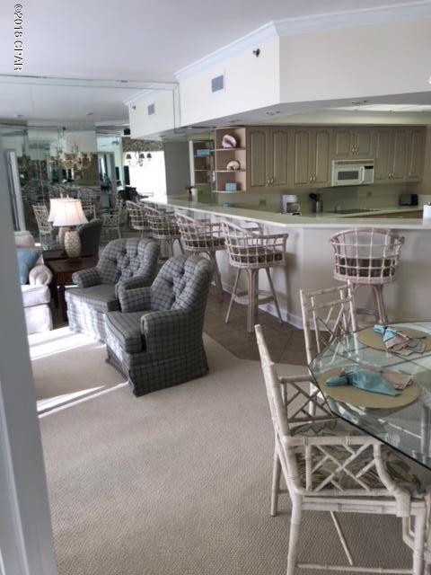 Summerwinds Condo - Residential