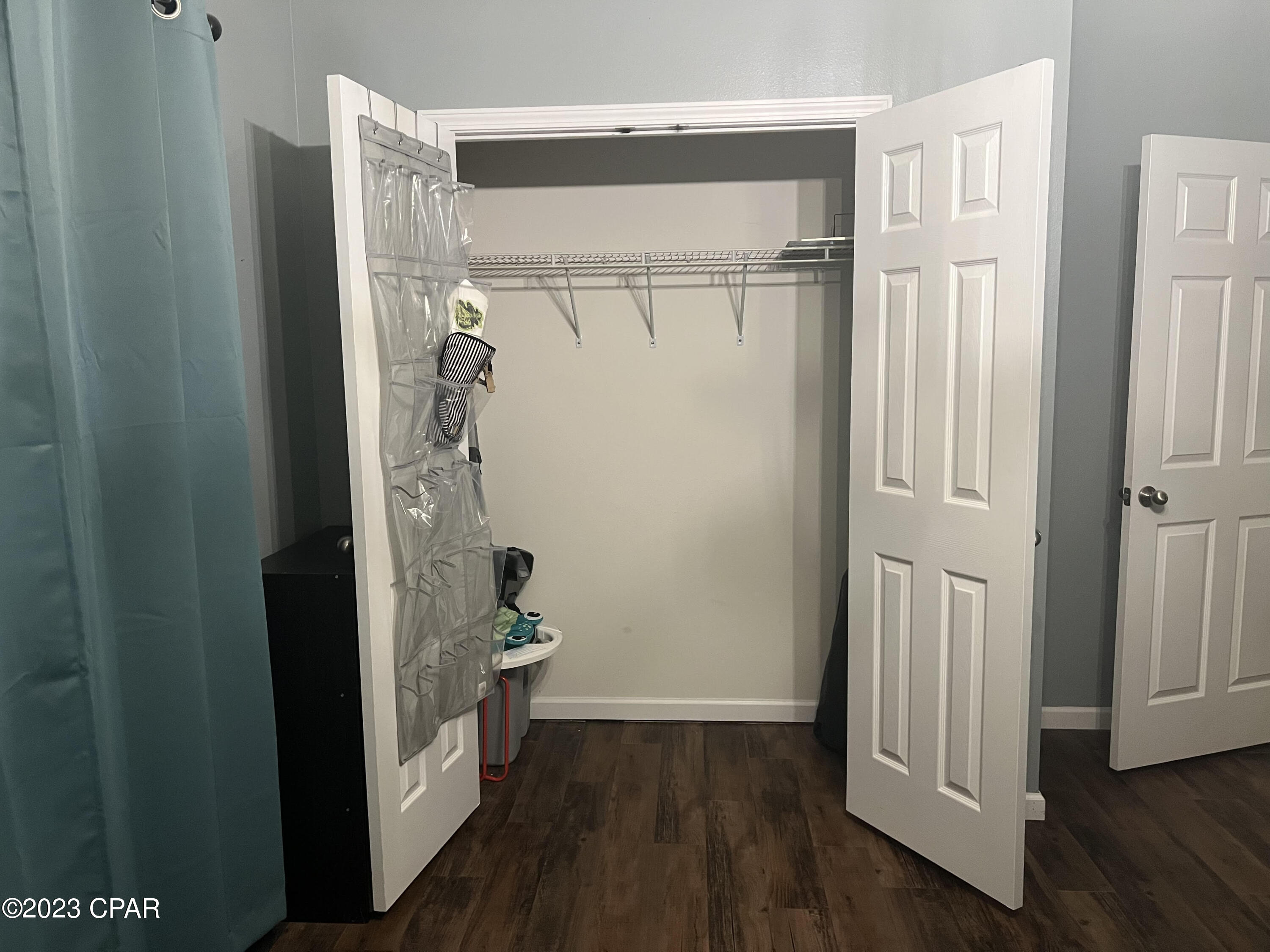 Compass Lake In The Hills - Residential