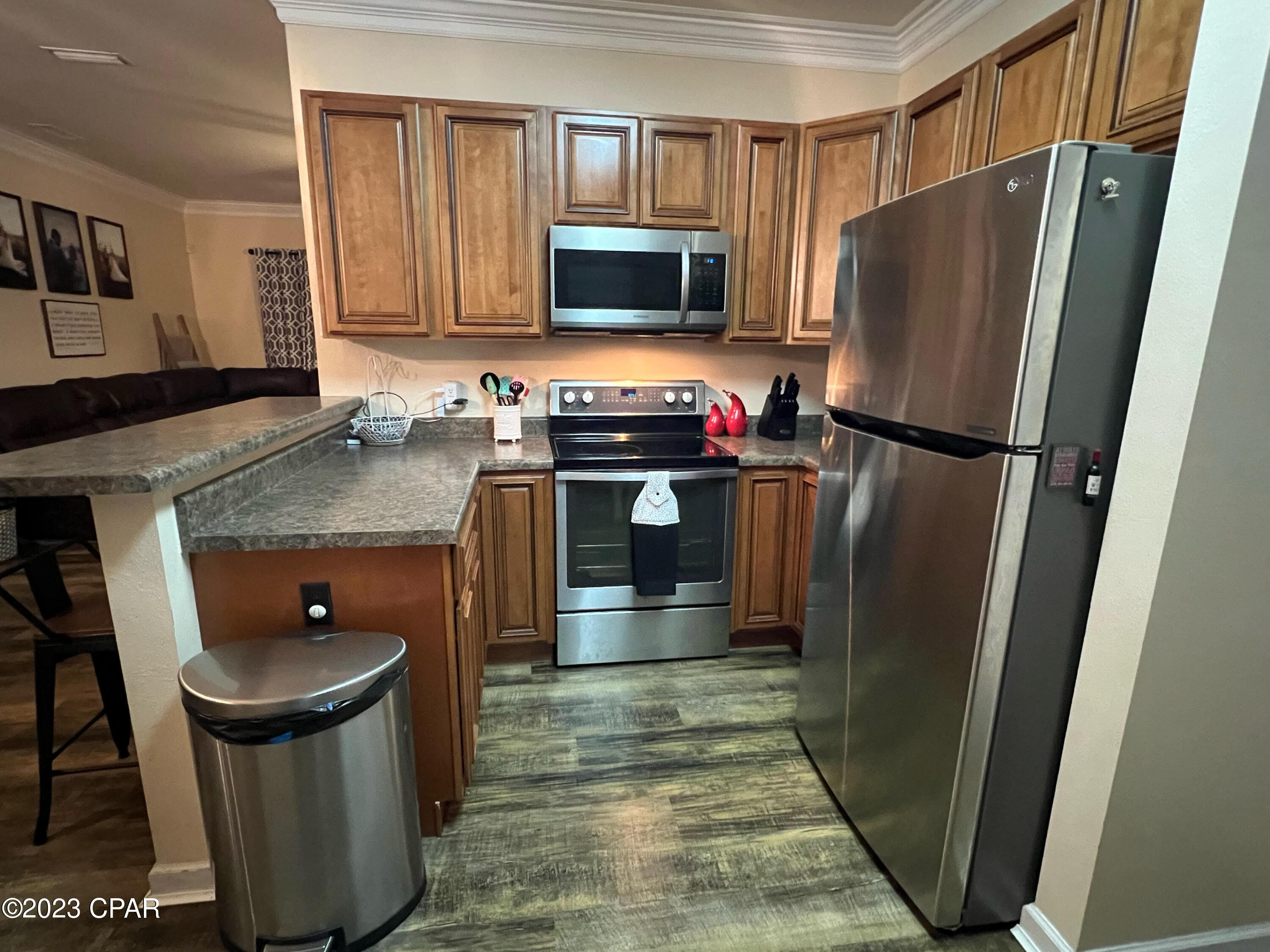 Compass Lake In The Hills - Residential