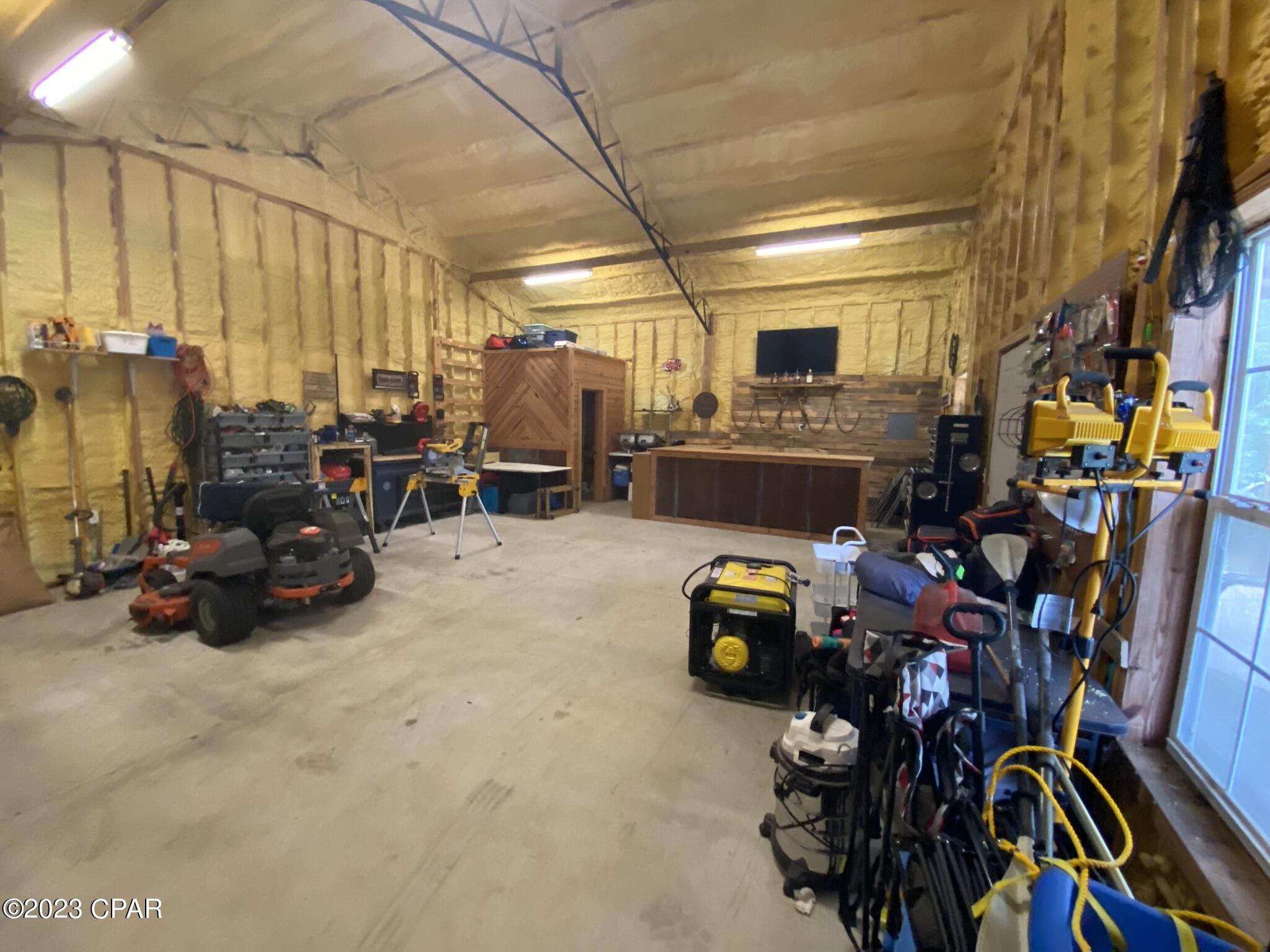 Compass Lake In The Hills - Residential