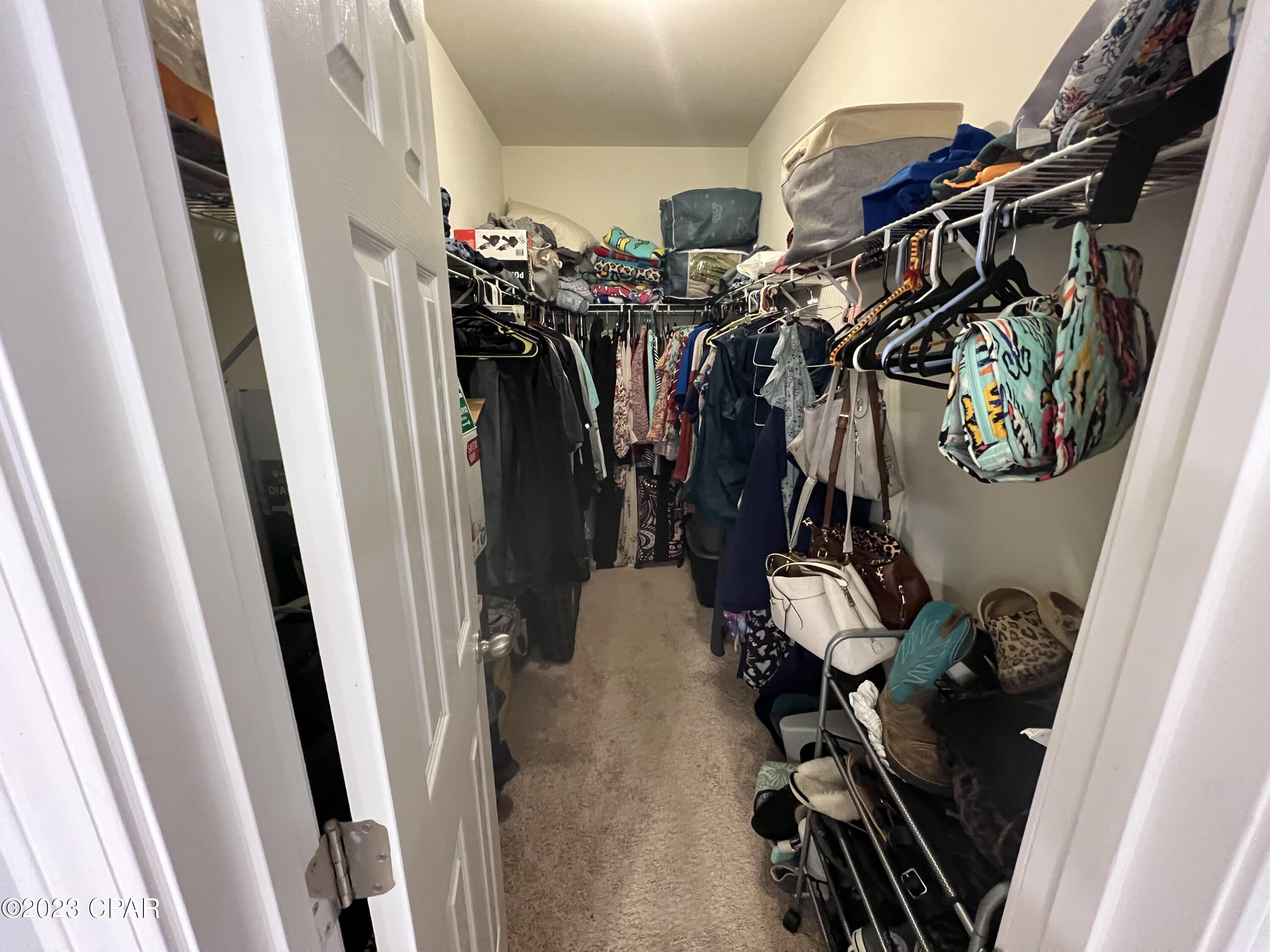 Compass Lake In The Hills - Residential