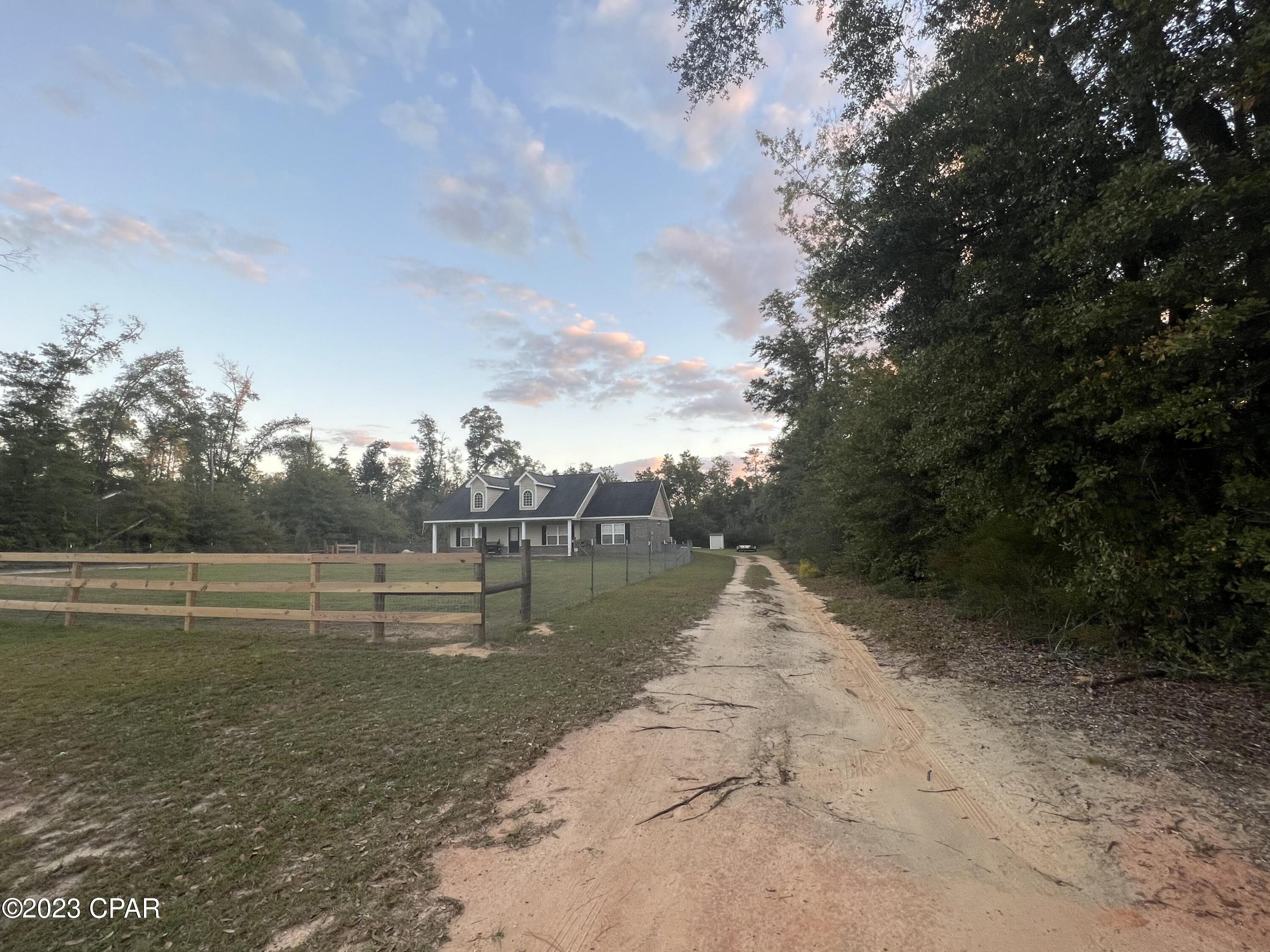 Compass Lake In The Hills - Residential