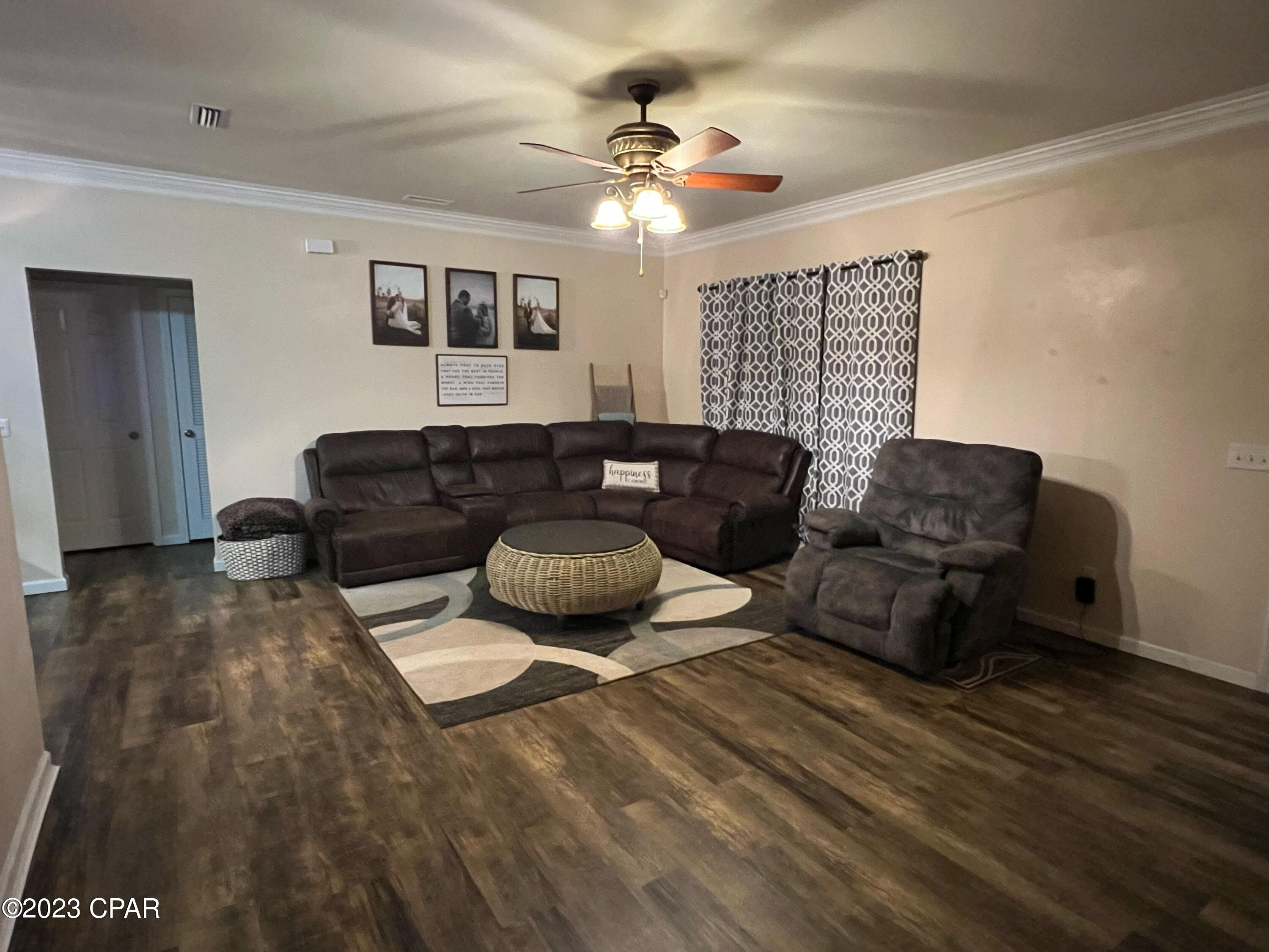 Compass Lake In The Hills - Residential