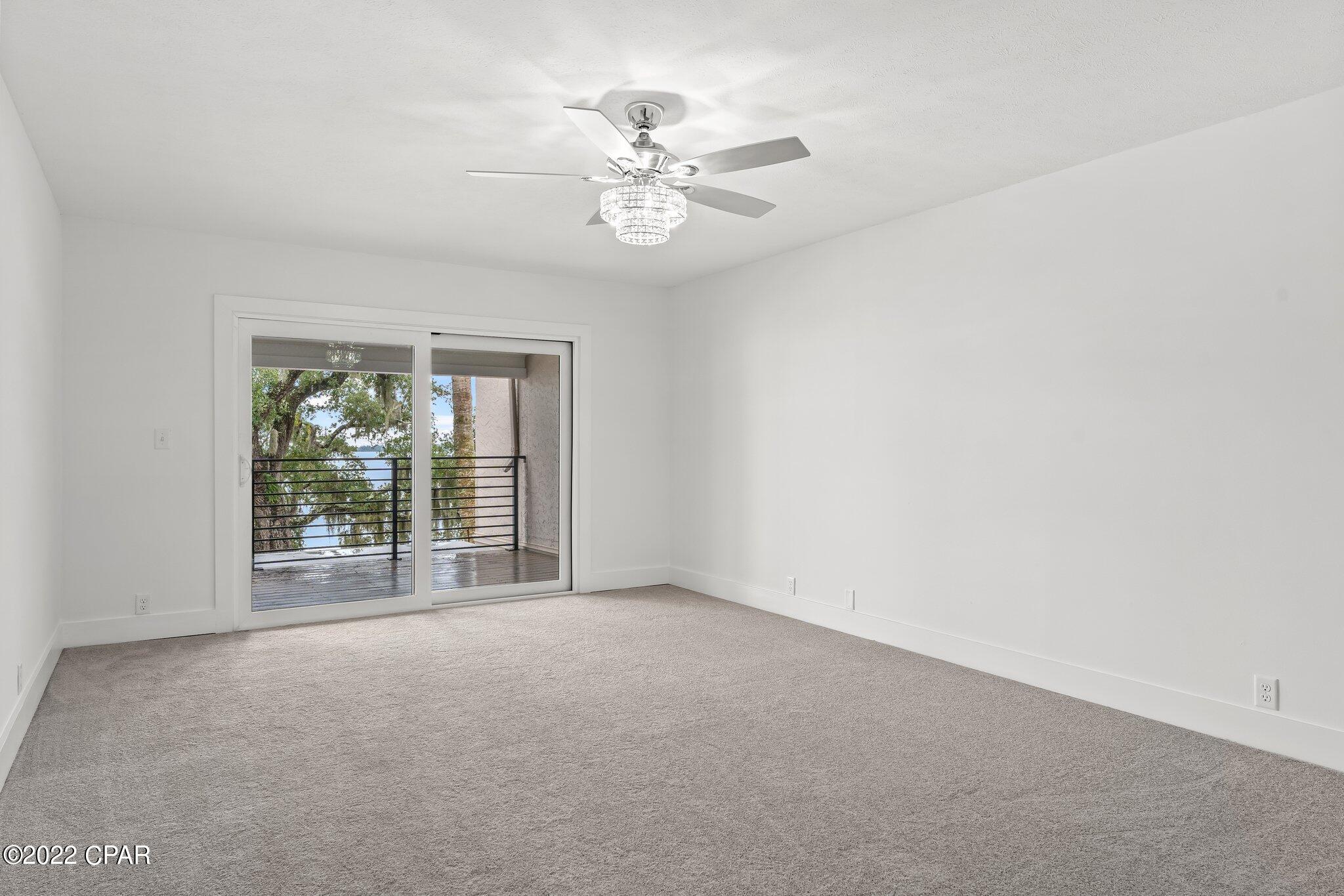 Bay Oaks Townhouses - Residential