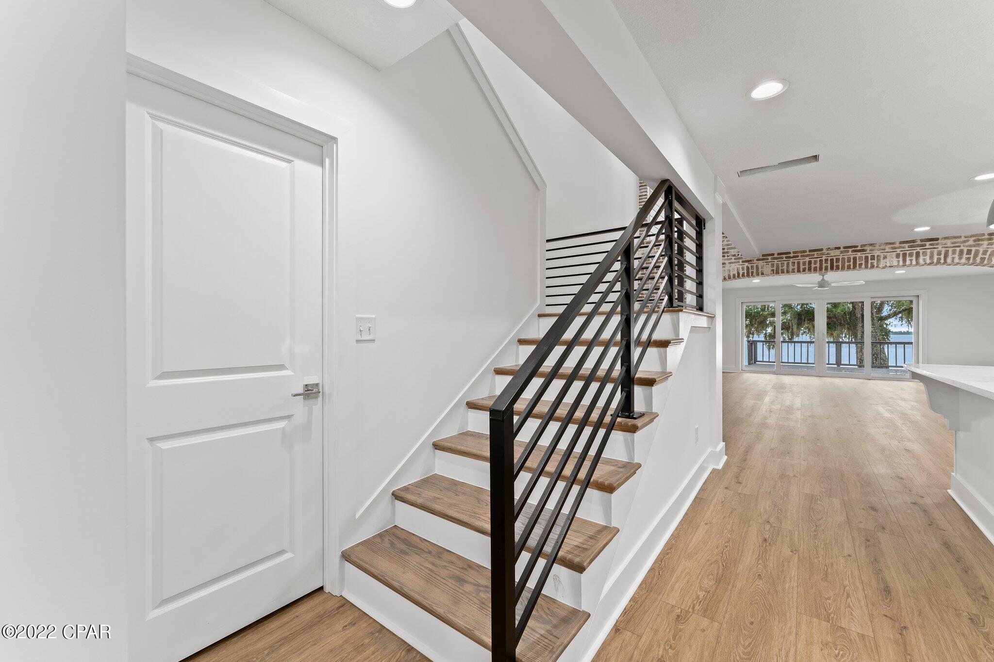 Bay Oaks Townhouses - Residential