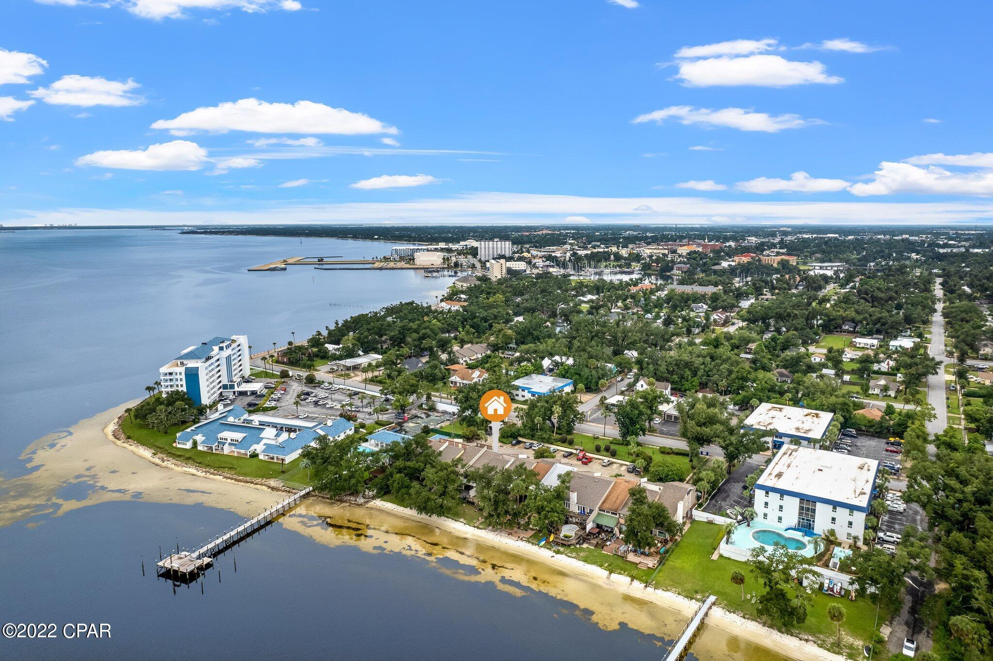 Bay Oaks Townhouses - Residential