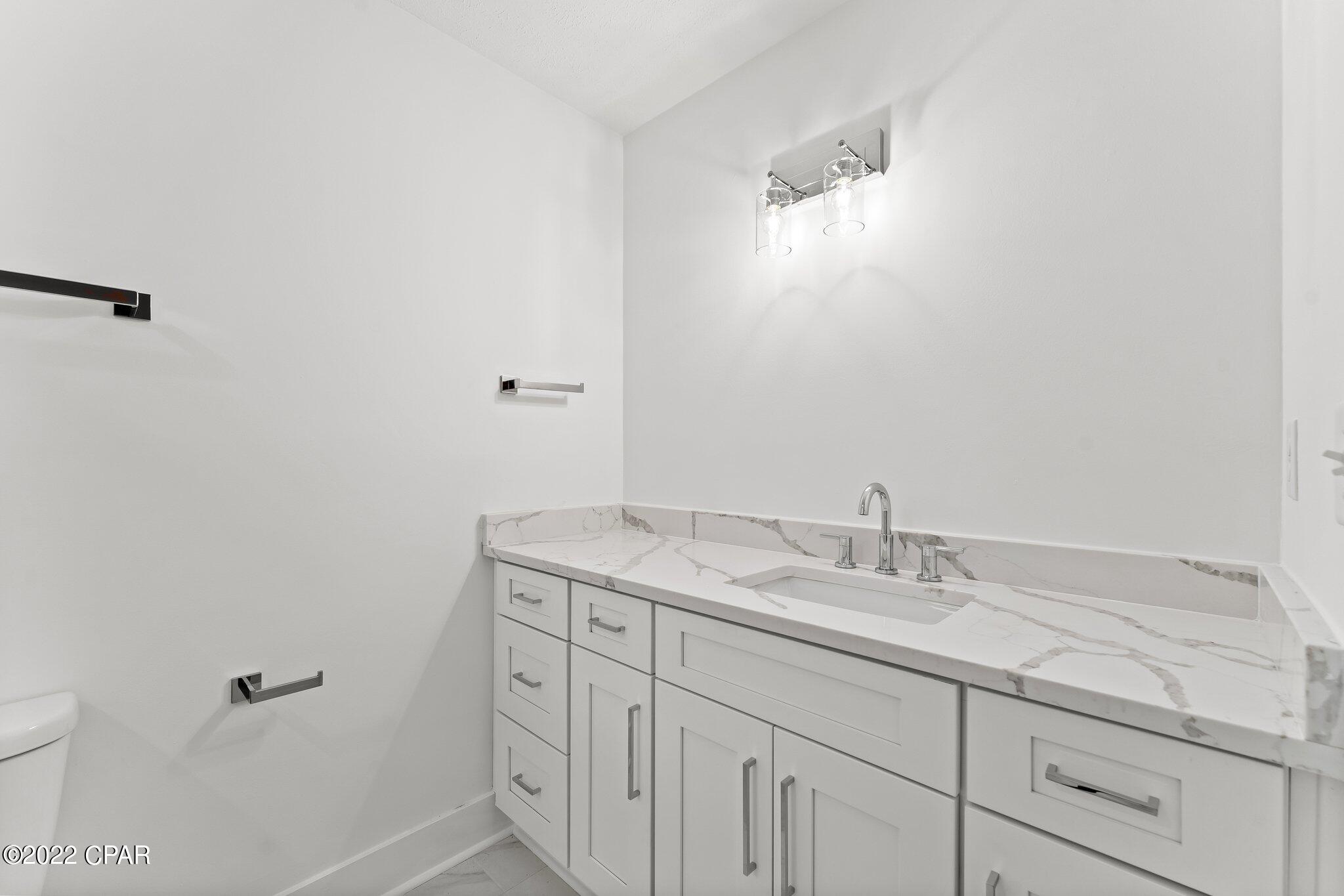 Bay Oaks Townhouses - Residential