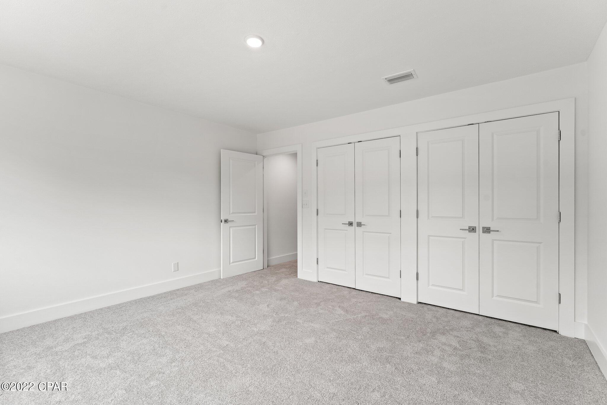 Bay Oaks Townhouses - Residential