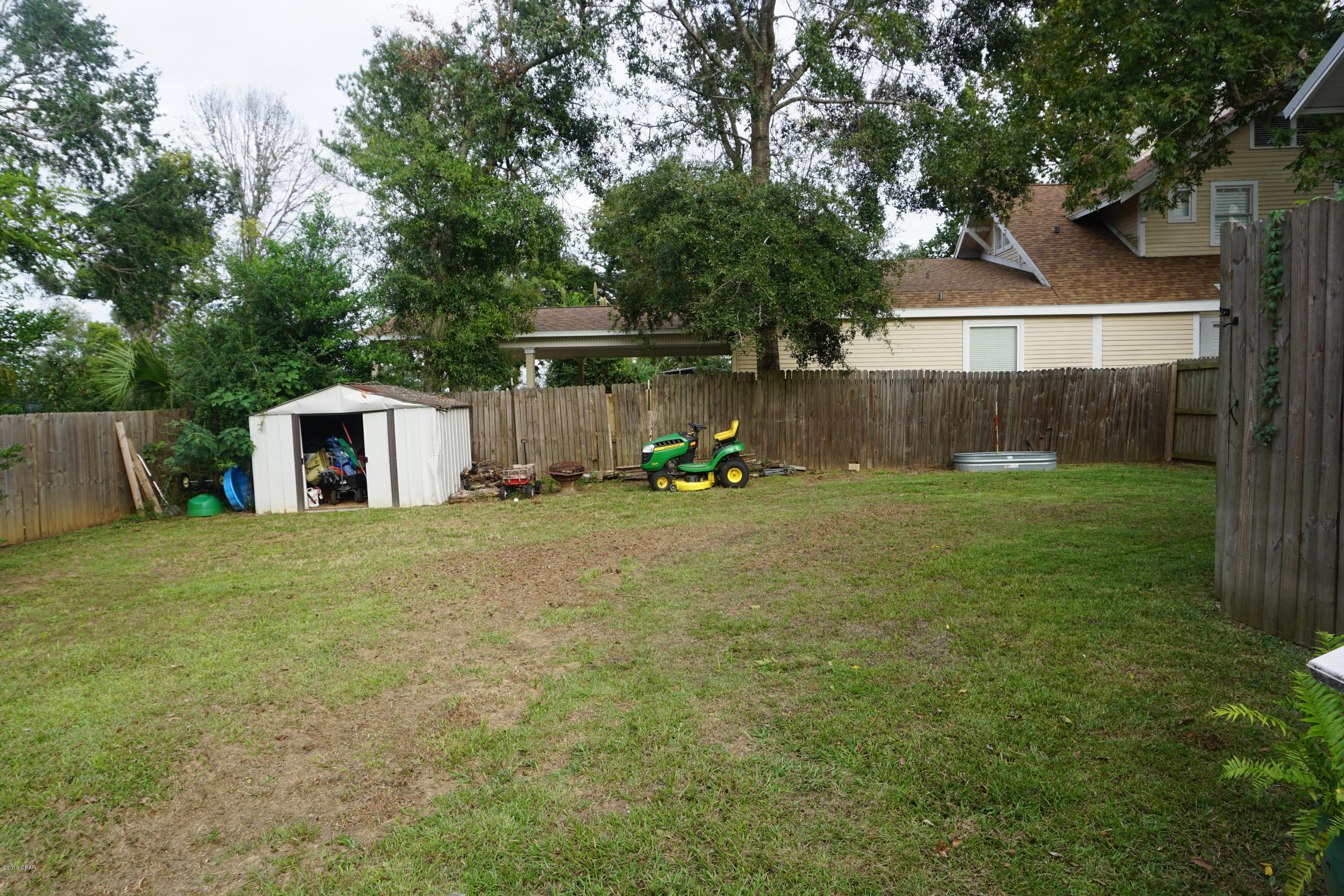 [No Recorded Subdiv] - Residential