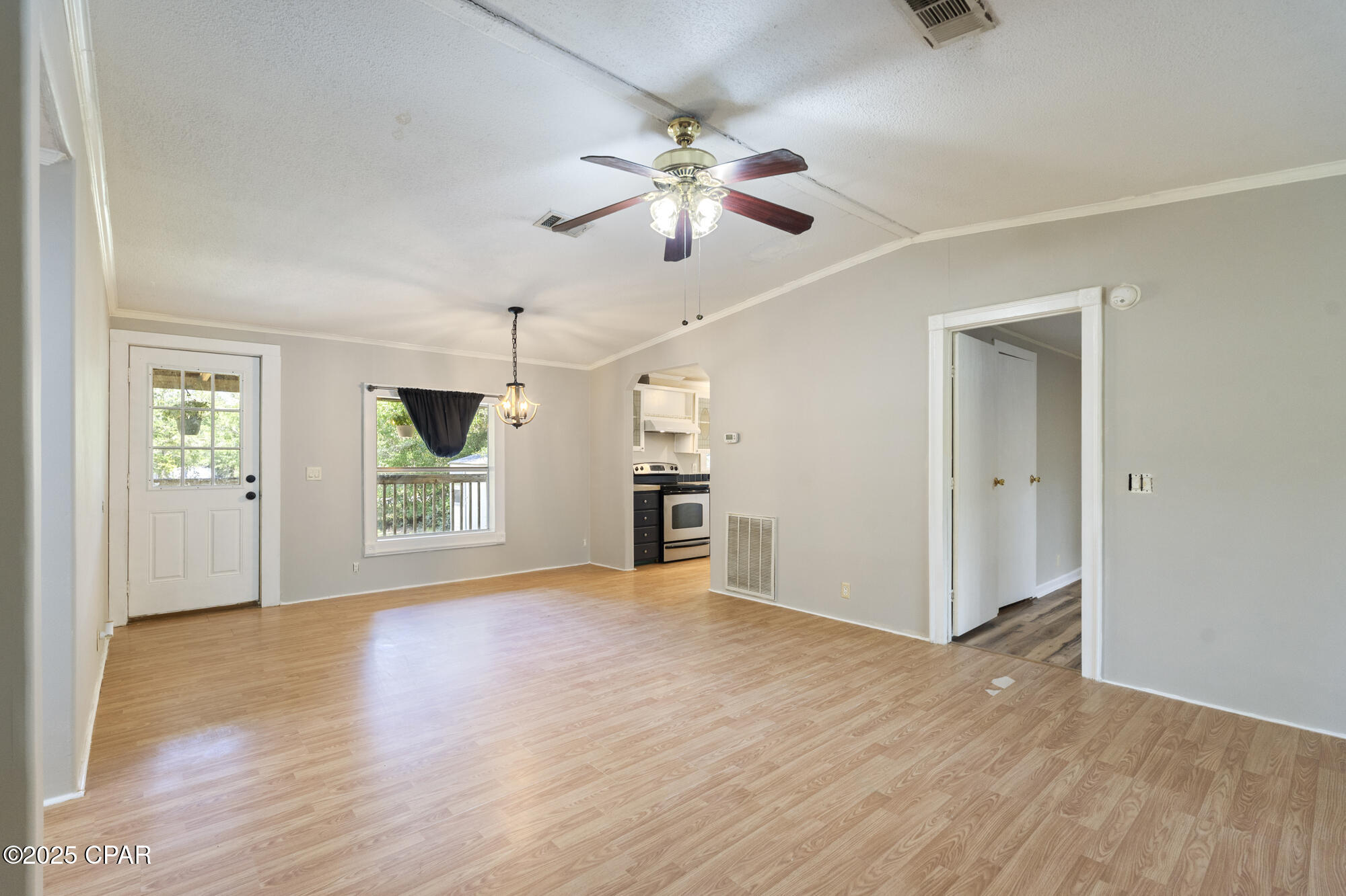 [No Recorded Subdiv] - Residential