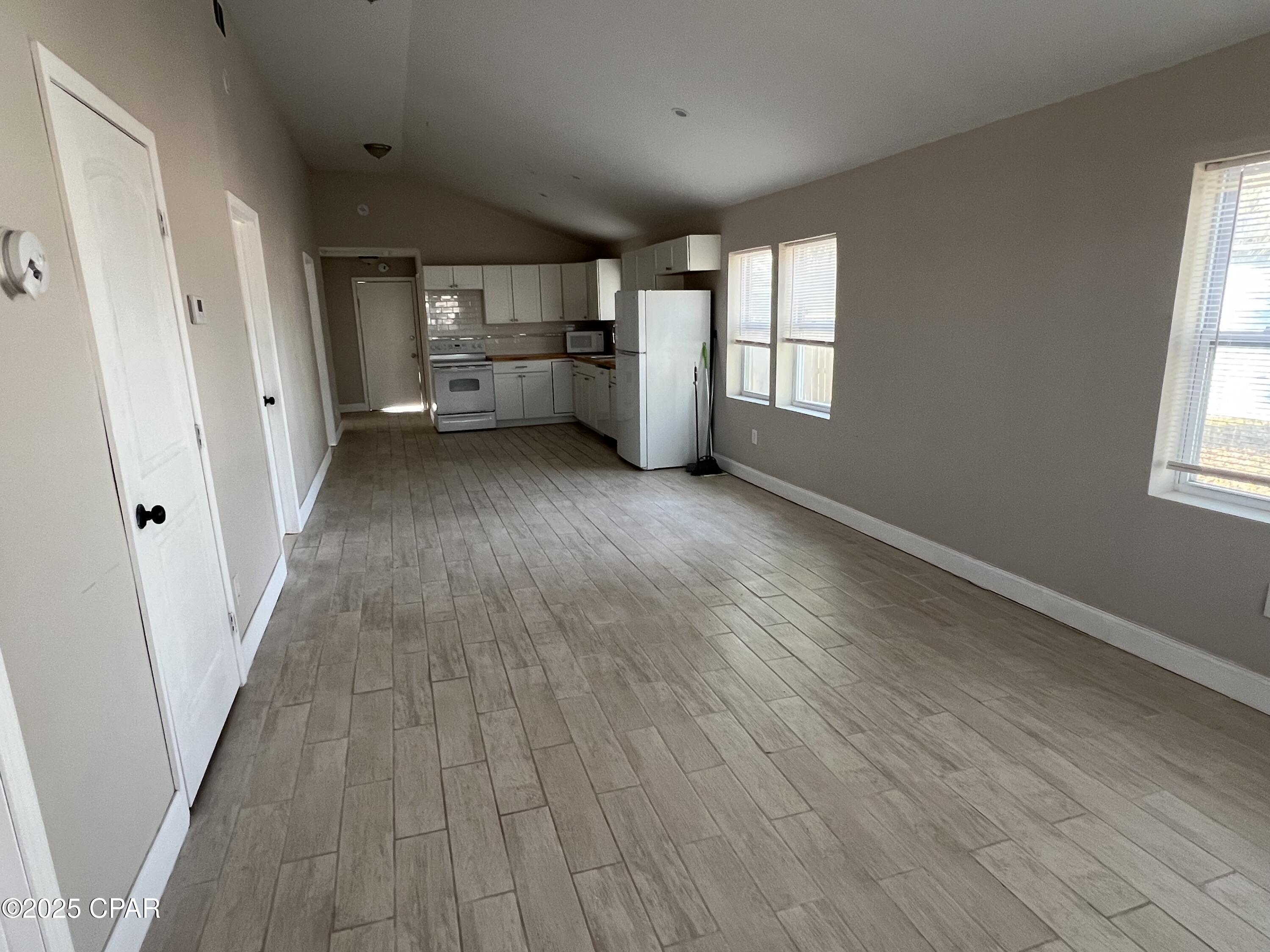 Coastal Lands 2nd Add - Residential