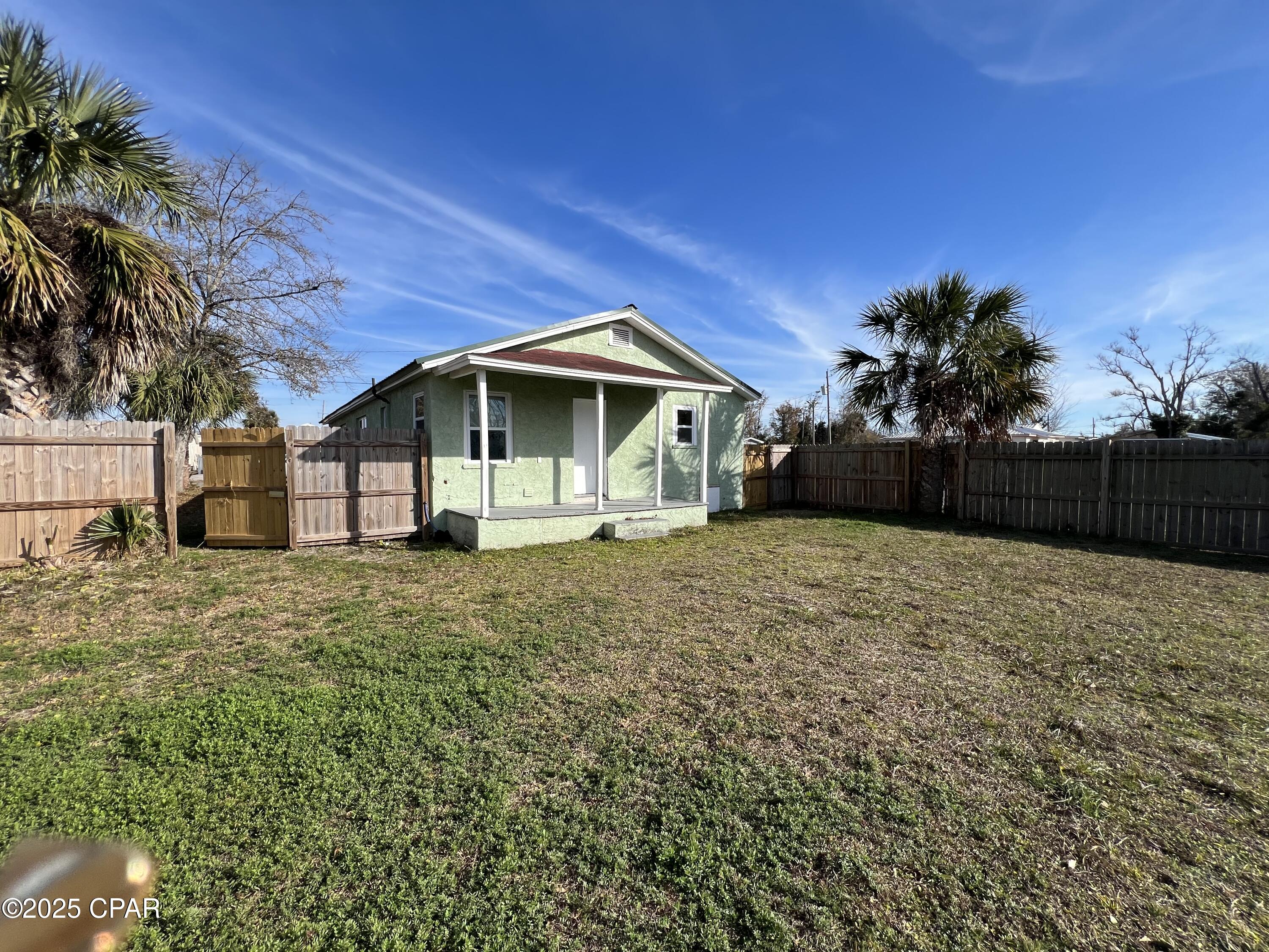 Coastal Lands 2nd Add - Residential