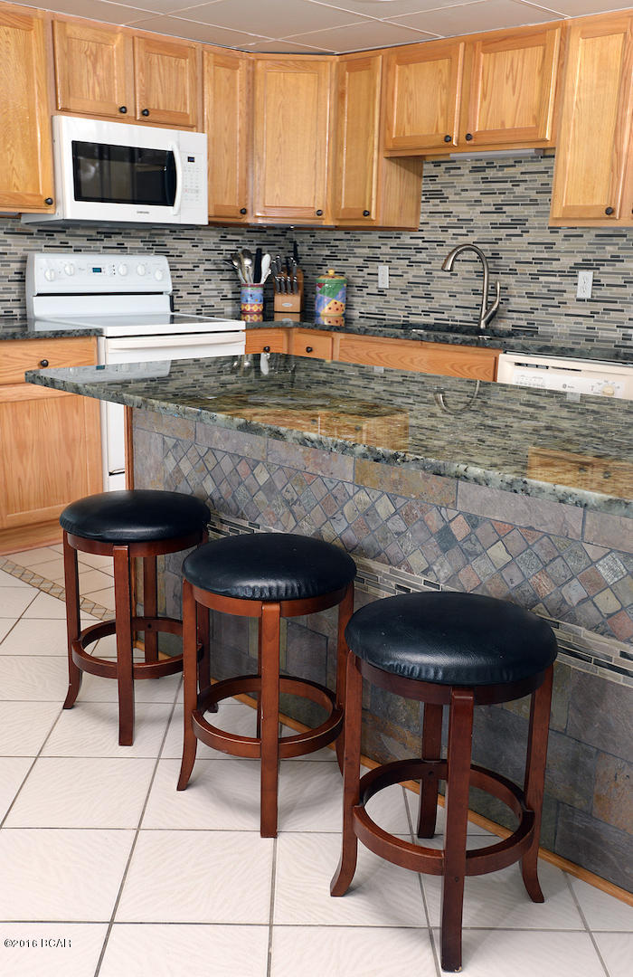 Leeward/Windward Condo - Residential