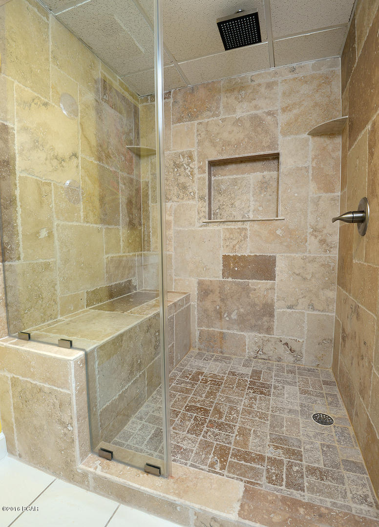 Leeward/Windward Condo - Residential