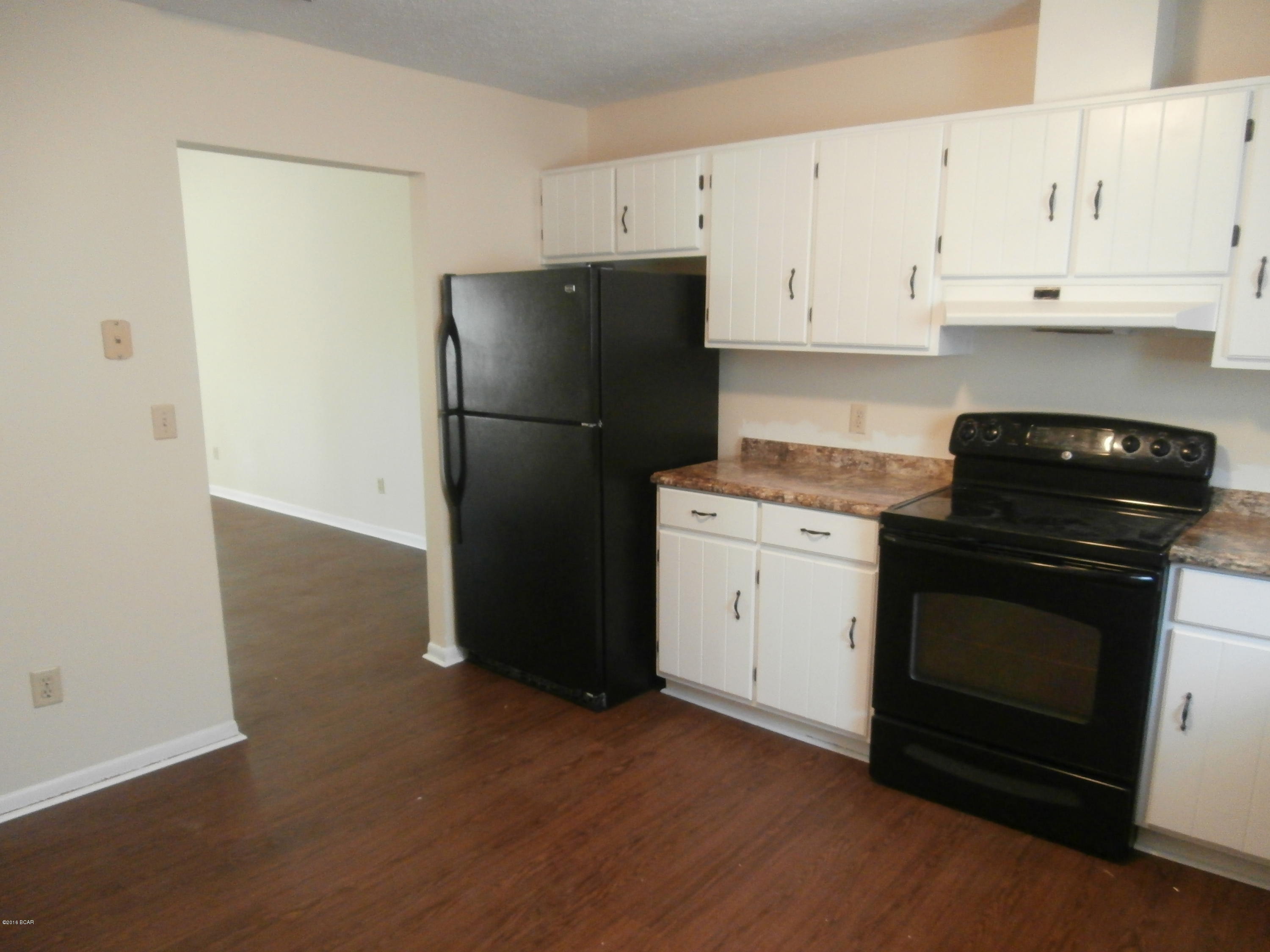 Shadow Bay Unit 1 - Residential Lease